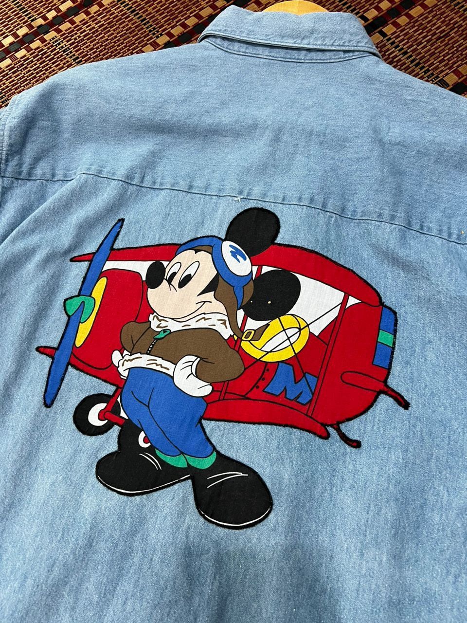 Vintage Vintage 80s Mickey Mouse Denim Shirt by Three Rivers Size US XL / EU 56 / 4 - 11 Thumbnail