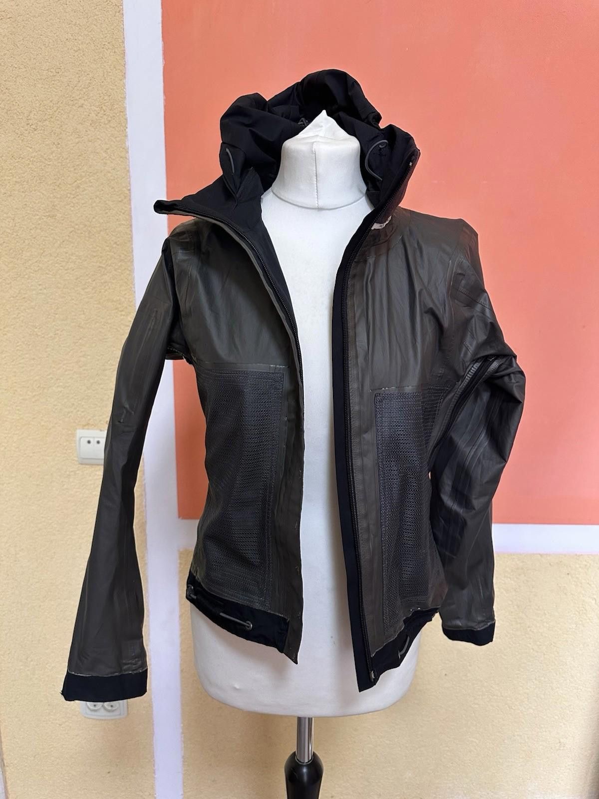 Nike Vintage Nike ACG Gore Tex Black Jacket Sz XS Size XS / US 0-2 / IT 36-38 - 10 Thumbnail