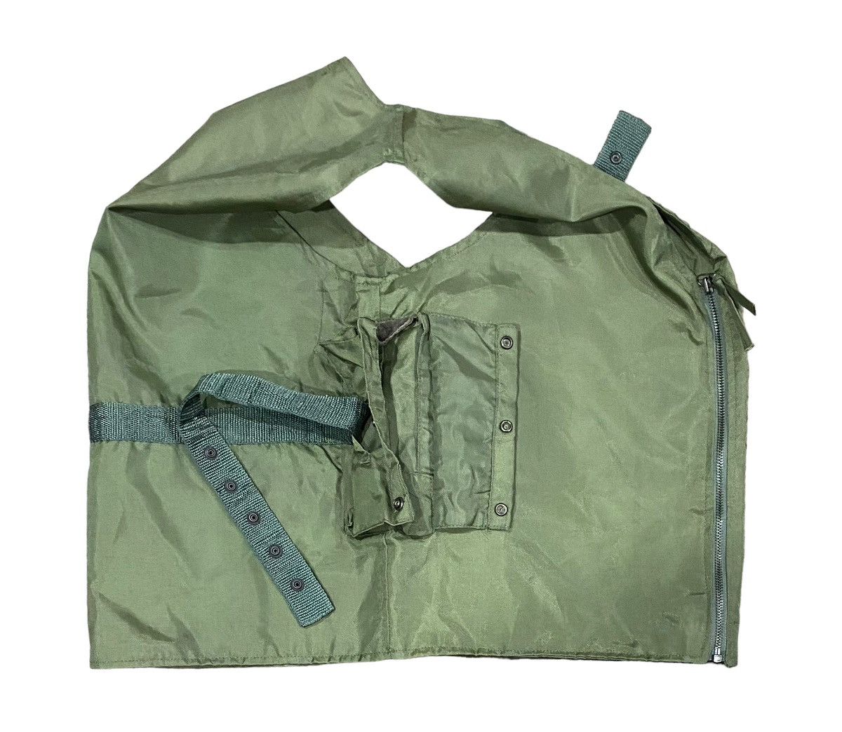 Other Military Air Force Nylon Vest (L) Size US L / EU 52-54 / 3 - 7 Thumbnail
