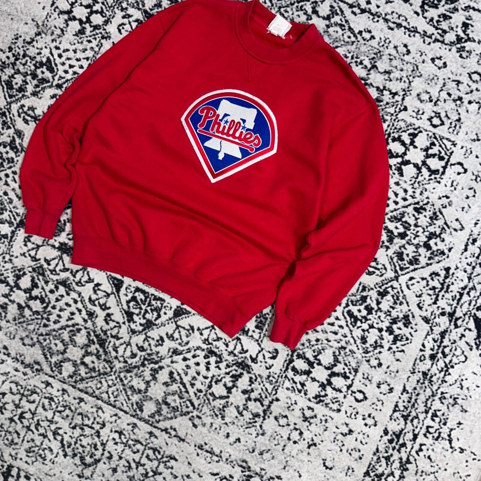 Majestic × Vintage Majestic Red Cotton Crewneck Size L Philadelphia Phillies Size US L / EU 52-54 / 3 - 2 Thumbnail