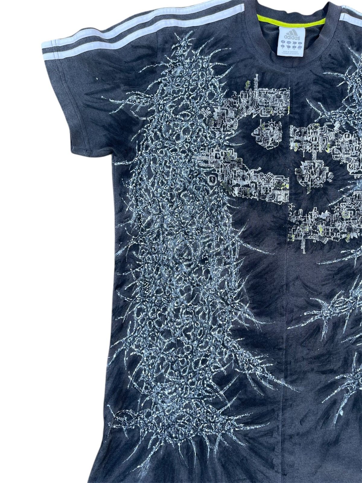 Adidas Vintage tribal adidas custom cyber tee affliction ed hardy Size US M / EU 48-50 / 2 - 2 Thumbnail