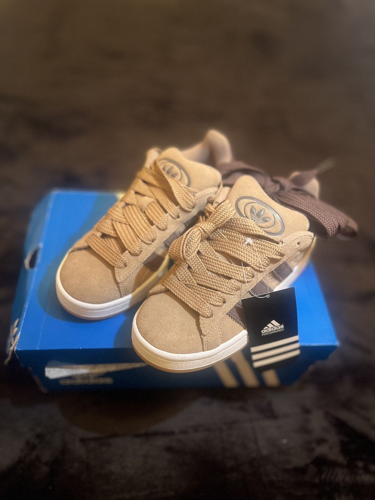 adidas gazelle silver green womens adidas Campus 00s main image 0