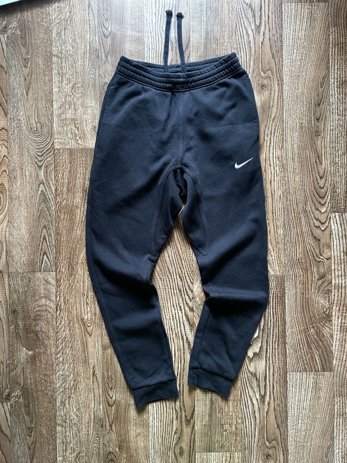 Nike Vintage Nike Black Sweatpants Size US 30 / EU 46 - 1 Thumbnail