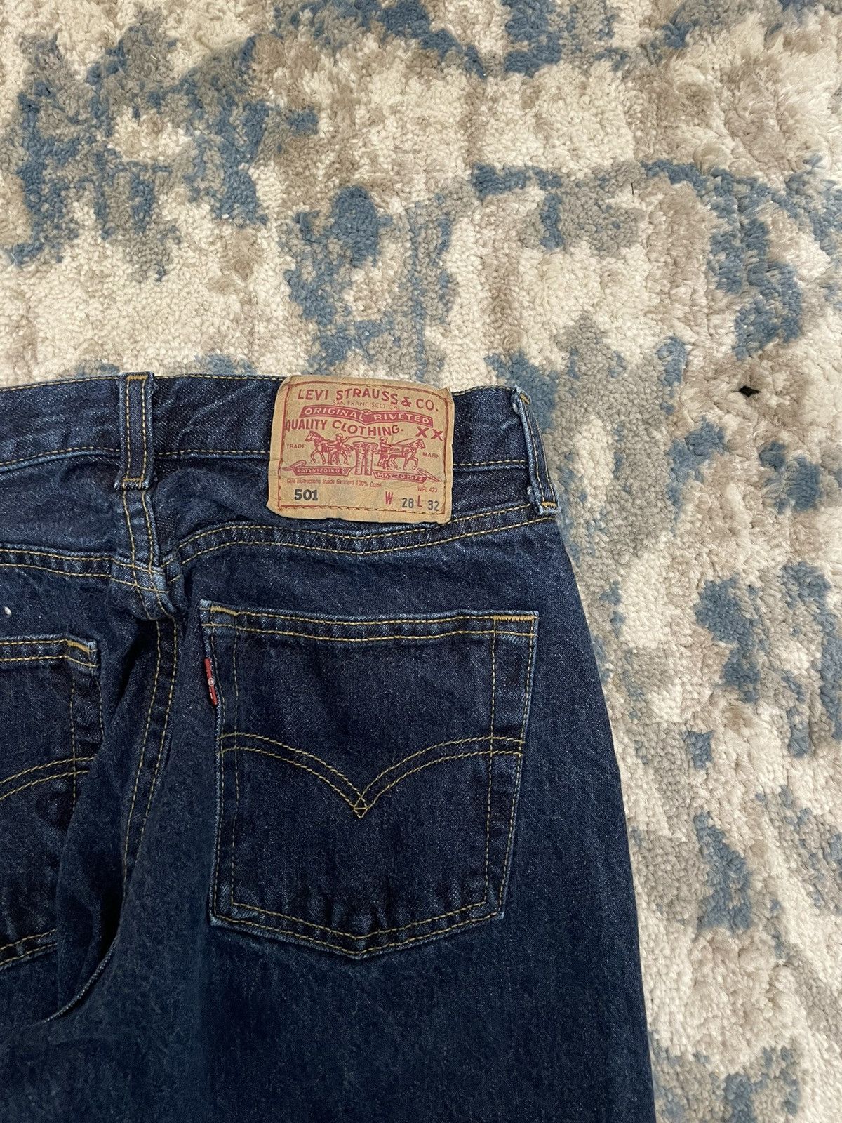 Levi's Vintage 90s Levi’s 501 Dark Wash Jeans 28X32 Silvertab Size US 28 / EU 44 - 7 Thumbnail