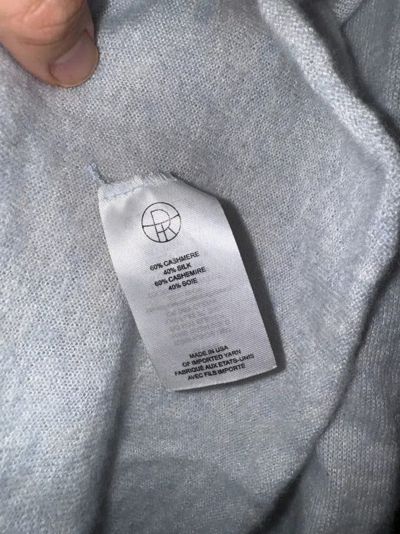 The Row The row V-neck cashmere sweater Size M / US 6-8 / IT 42-44 - 3 Thumbnail