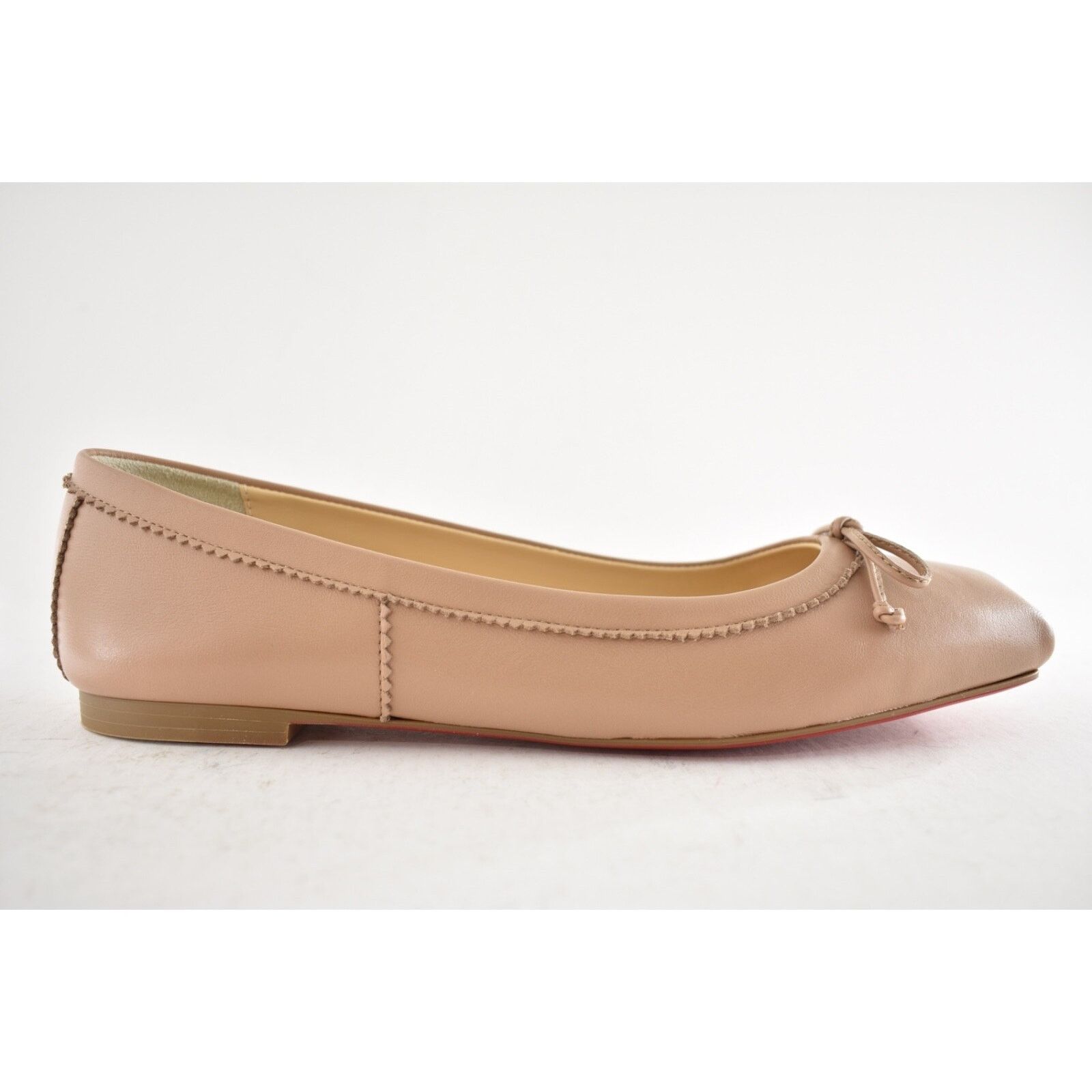 Christian Louboutin Christian Louboutin Mamadrague Flat Nude Blush Beige Size US 9.5 / IT 39.5 - 2 Thumbnail