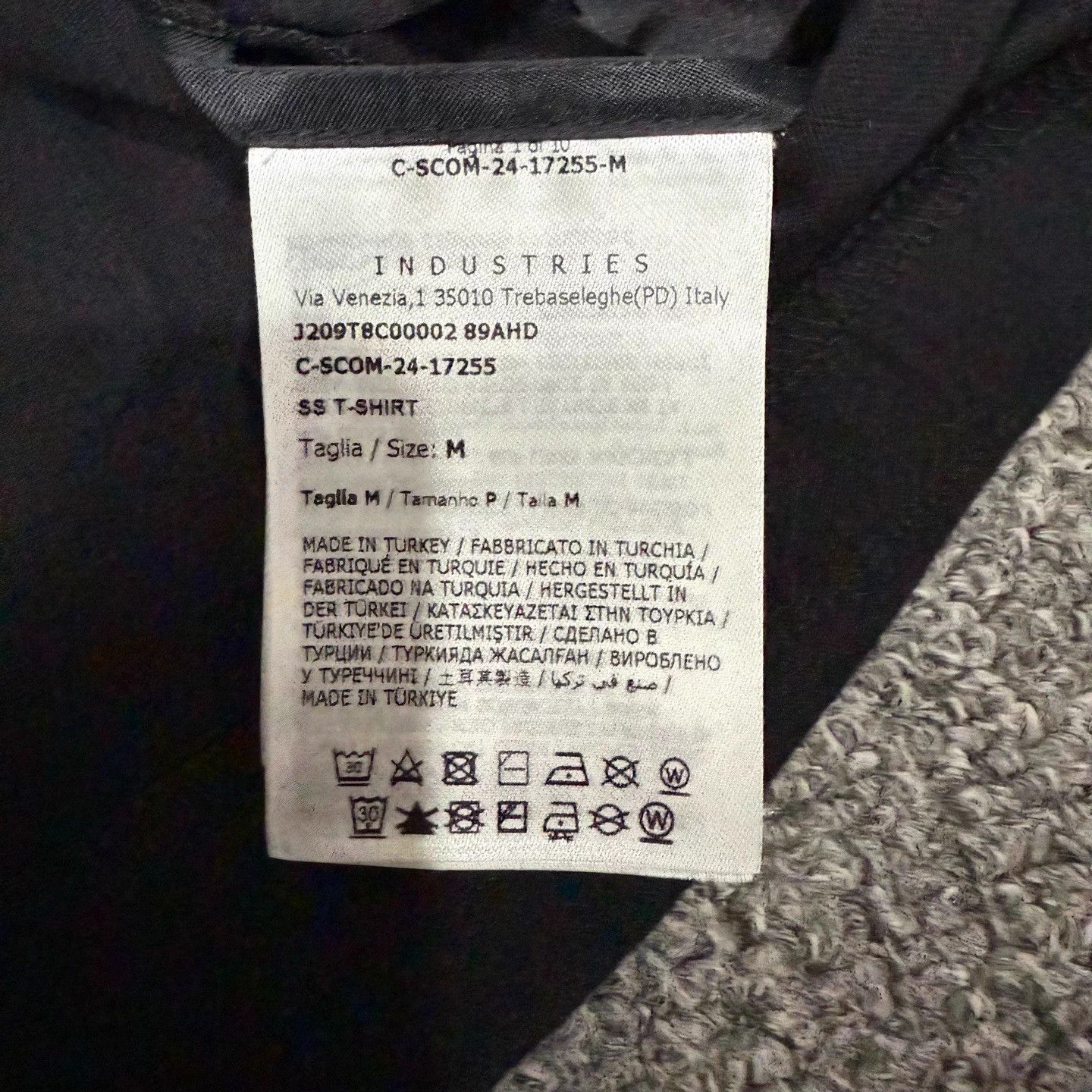 Moncler Moncler Black Logo Short Tee M Size M / US 6-8 / IT 42-44 - 4 Thumbnail