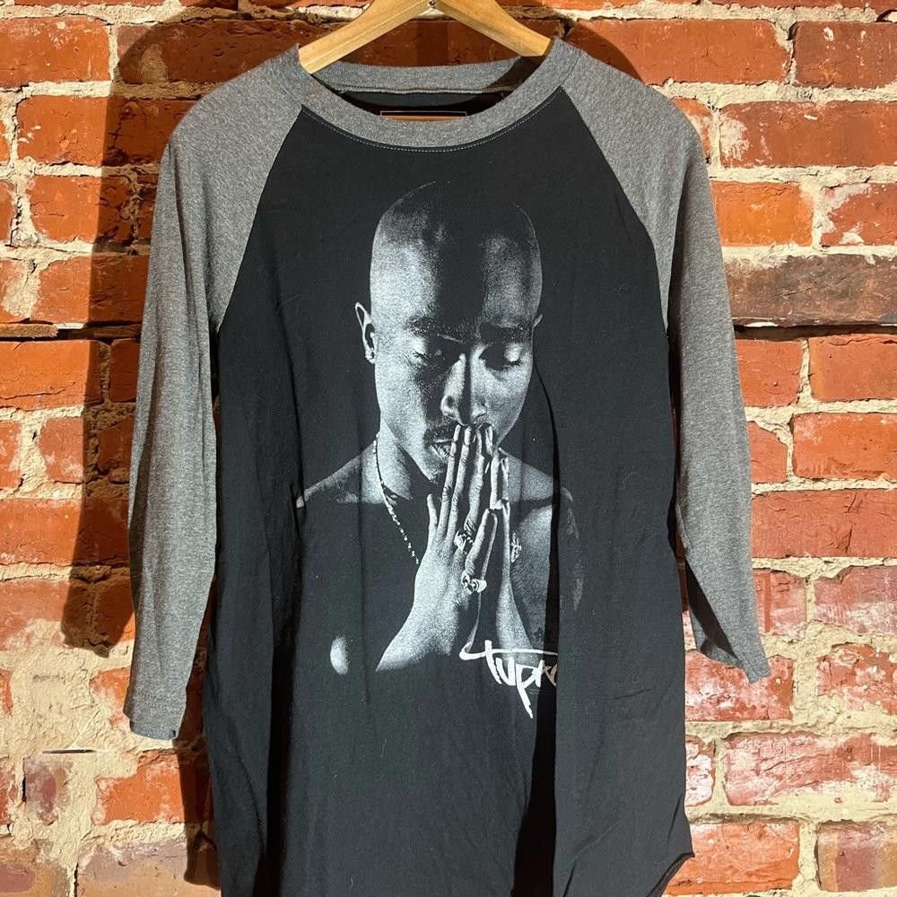 Designer Tupac medium black graphic vintage preowned tshirt Size US M / EU 48-50 / 2 - 2 Thumbnail