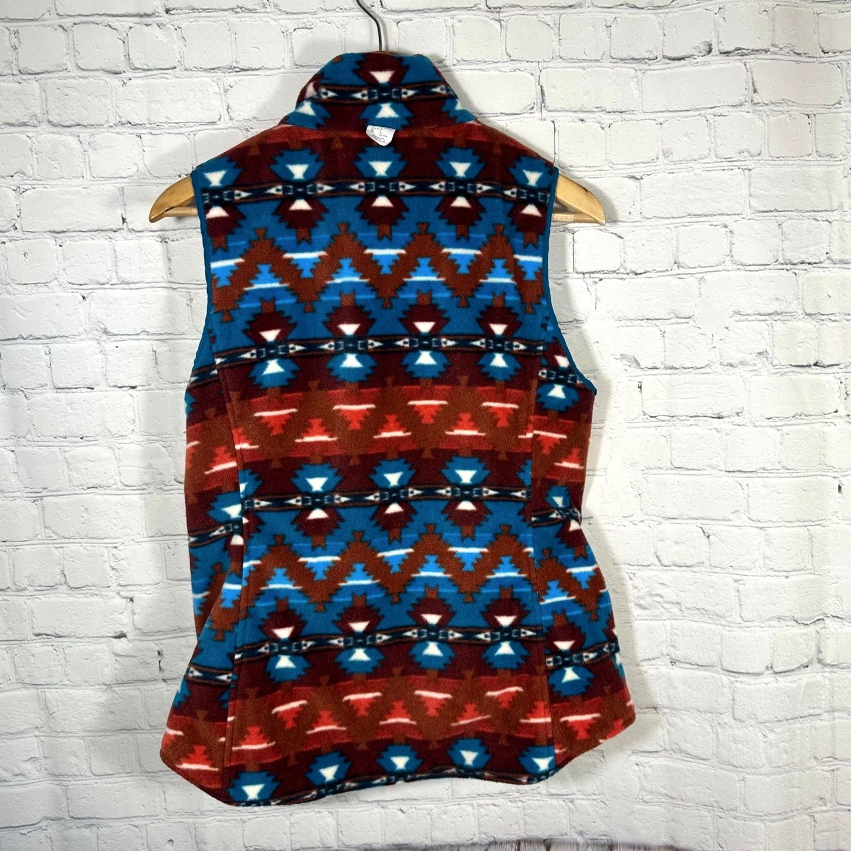 Ariat VINTAGE? No; Ariat Reversible Vest Womens Small Dilon Teal Southwestern Aztec Fleece Quilted Size S / US 4 / IT 40 - 3 Thumbnail