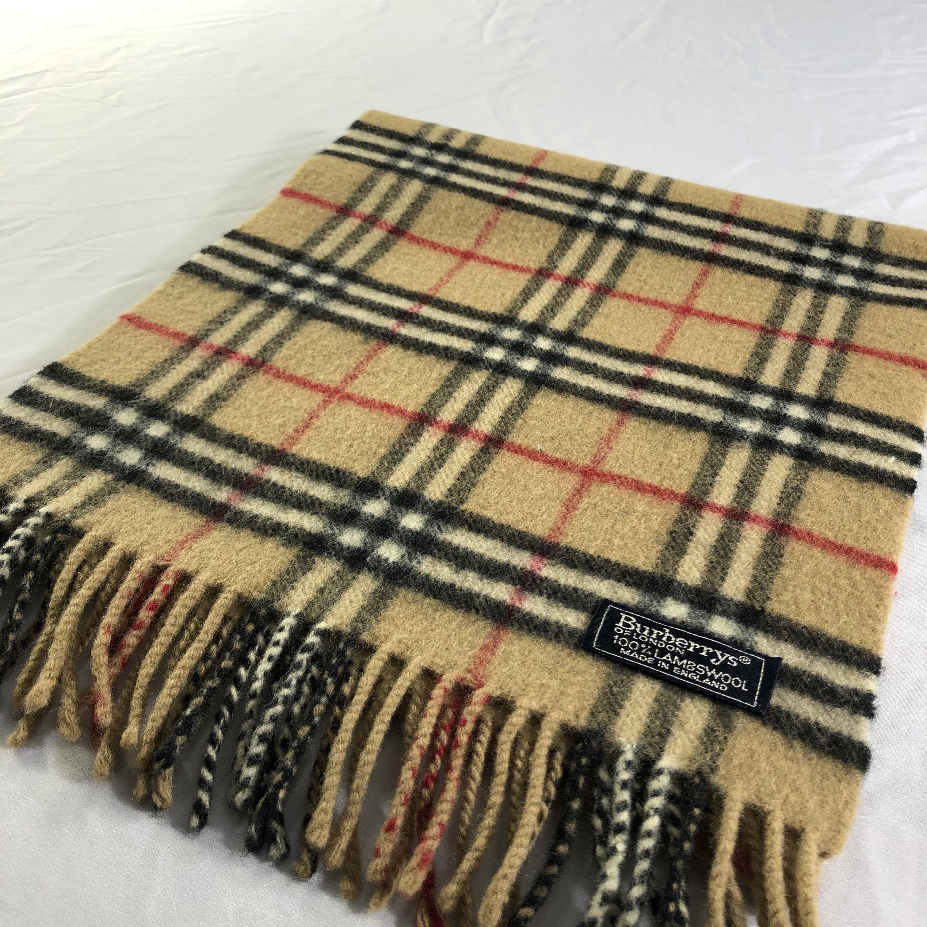 Burberry Burberrys Nova Check Wool Scarf Muffler Neckwear V2476 Size ONE SIZE - 4 Thumbnail