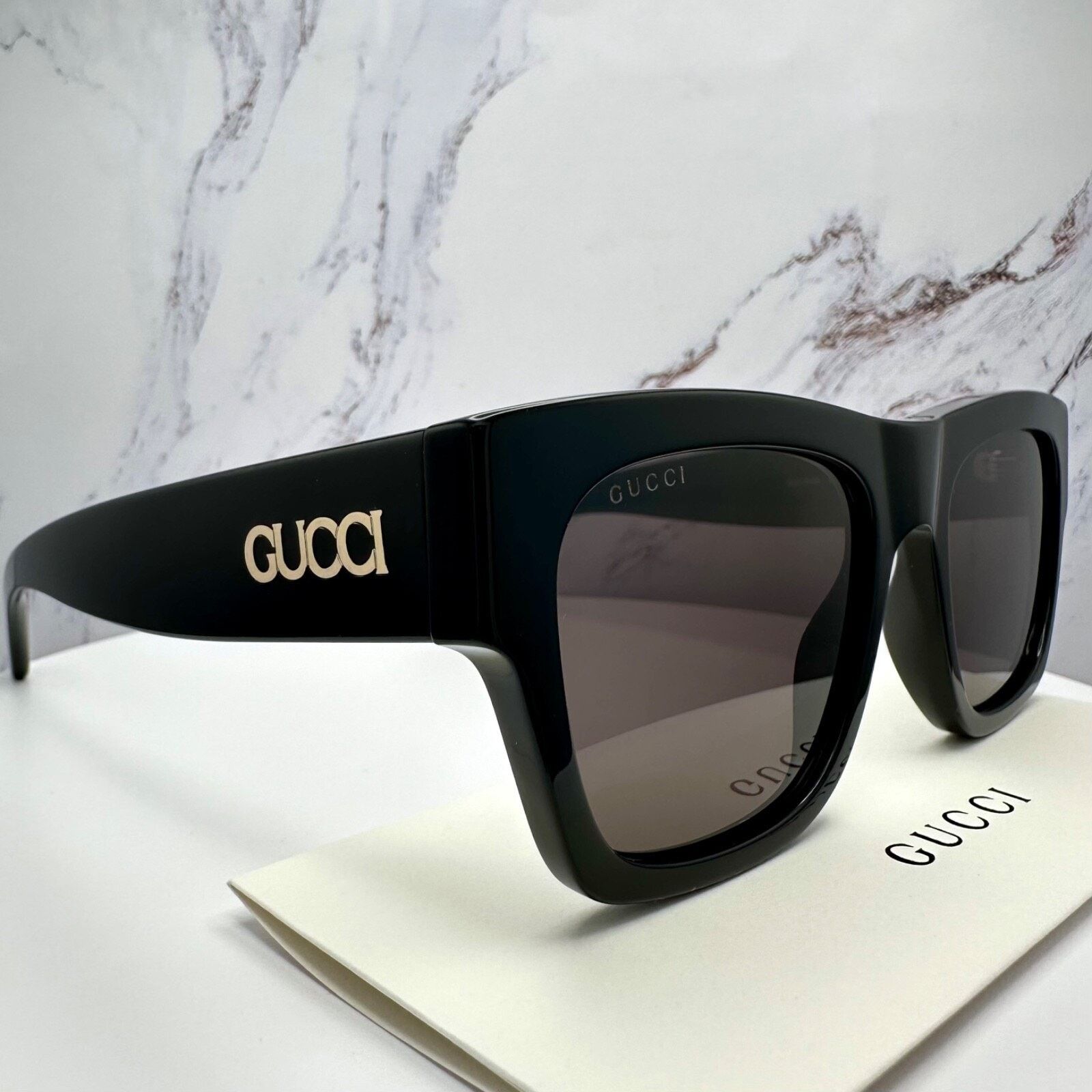 Gucci New GUCCI Sunglasses 2025 Collection Black Gold Letter Logo Size ONE SIZE - 17 Thumbnail