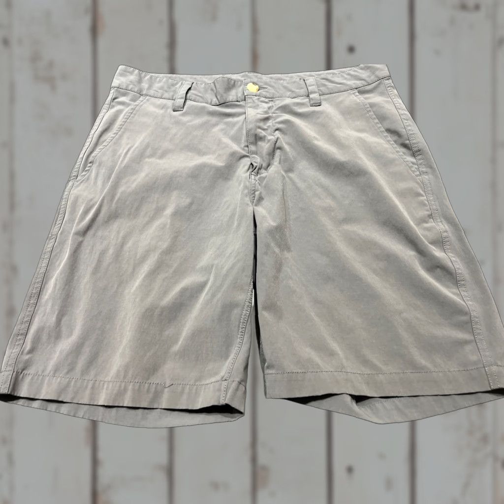 Southern Tide Southern Tide Shorts Mens 34 Gray Chino Casual Nylon Spandex Flat Front Pockets Stretch 8in Inseam Regular Microfiber Size US 34 / EU 50 - 1 Thumbnail