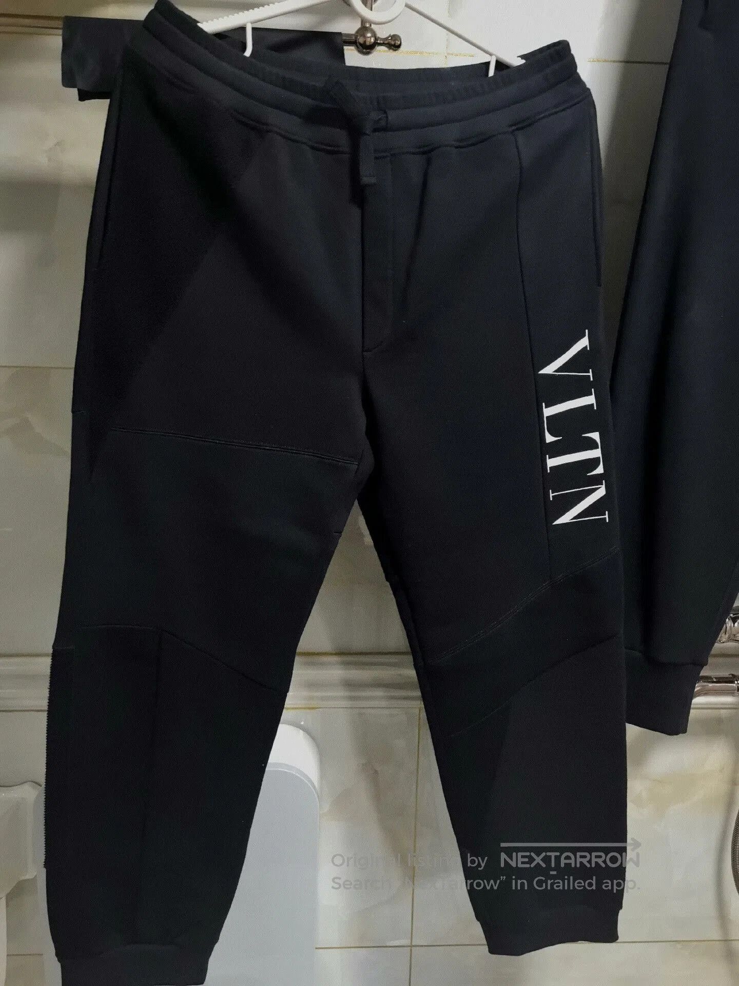 Valentino Valentino Irregular Panel Black Sweatpants M. Size US 32 / EU 48 - 1 Thumbnail