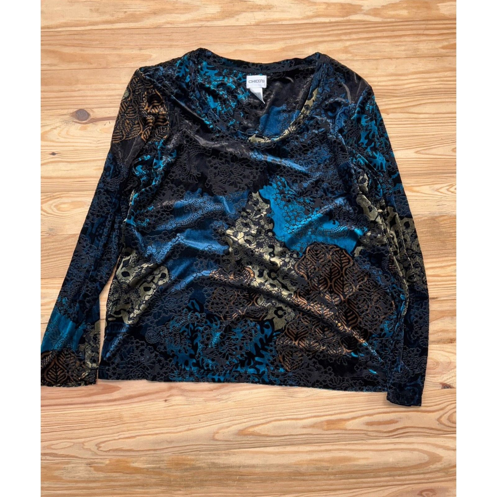 Chicos Chico's Velvet Velour Iridescent Blouse Top Women’s Sz 3/XL Size XL / US 12-14 / IT 48-50 - 5 Thumbnail