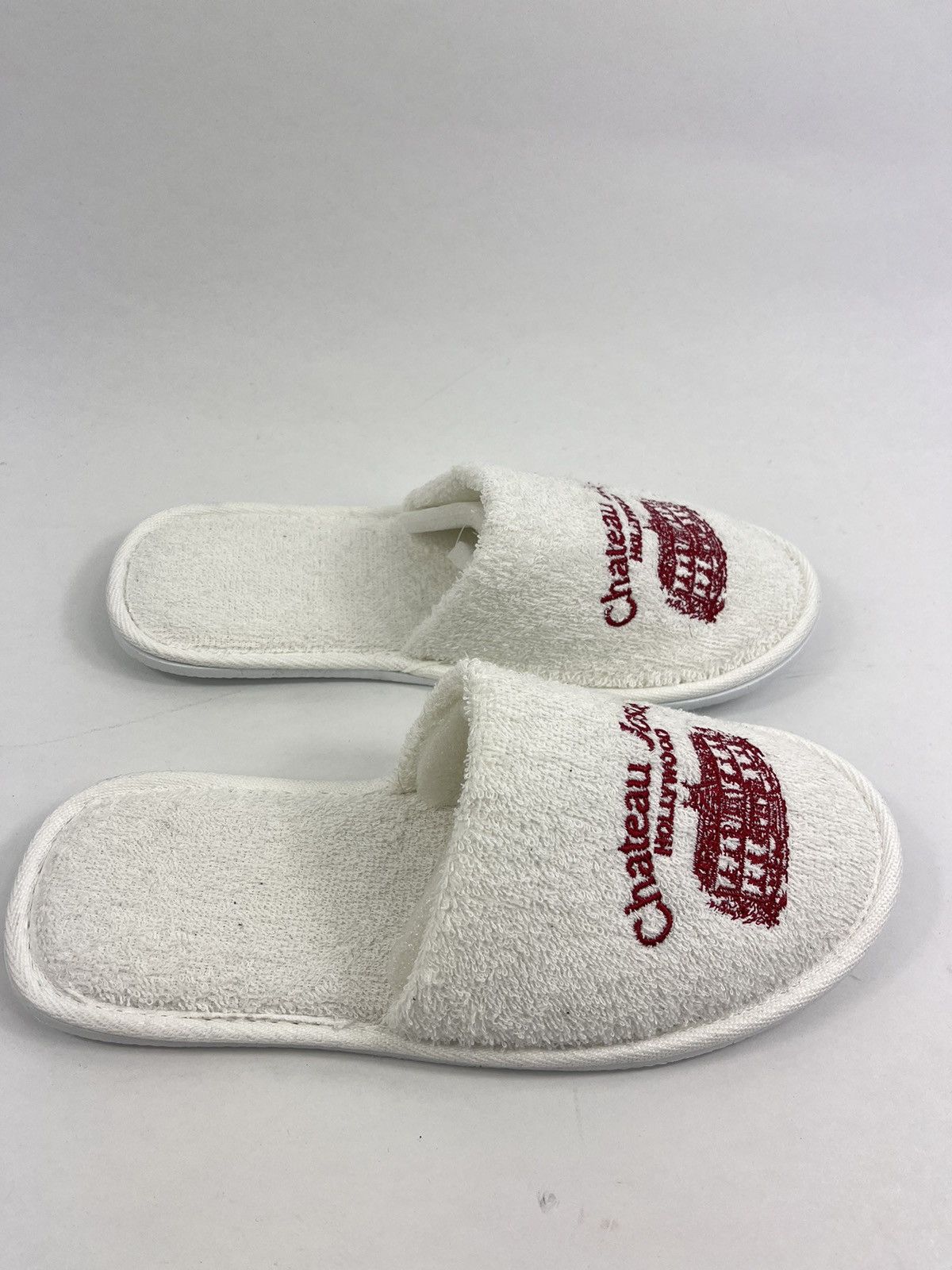 Gallery Dept. CHATEAU JOSUÉ EMBROIDERED TERRY SLIPPERS Size US 9 / EU 42 - 2 Thumbnail