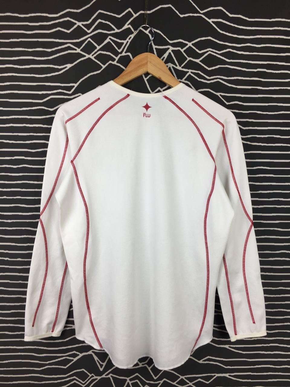 Levi's Levi's FLU Collection Center Logo Longsleeve Sportswear Tee Size US M / EU 48-50 / 2 - 2 Thumbnail