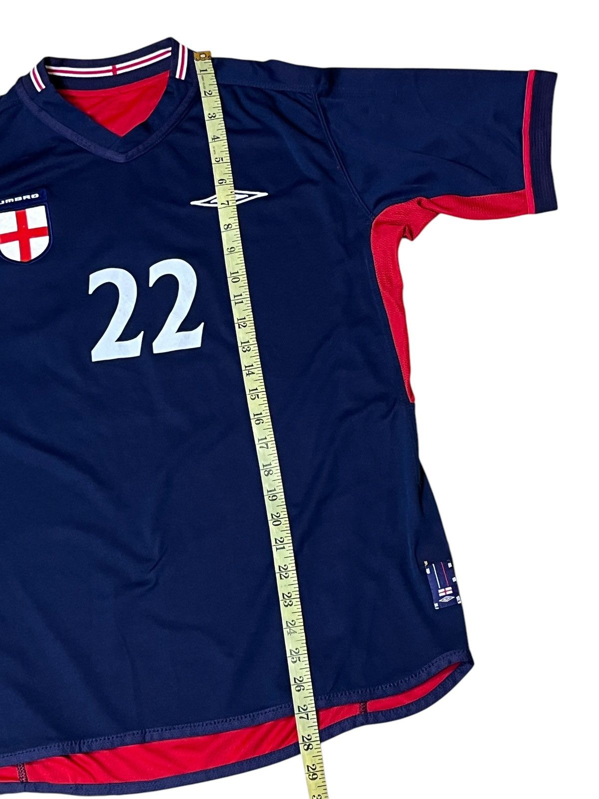 Umbro VINTAGE 2002-04 ENGLAND NATIONAL TEAM REVERSIBLE AWAY JERSEY Size US M / EU 48-50 / 2 - 12 Thumbnail