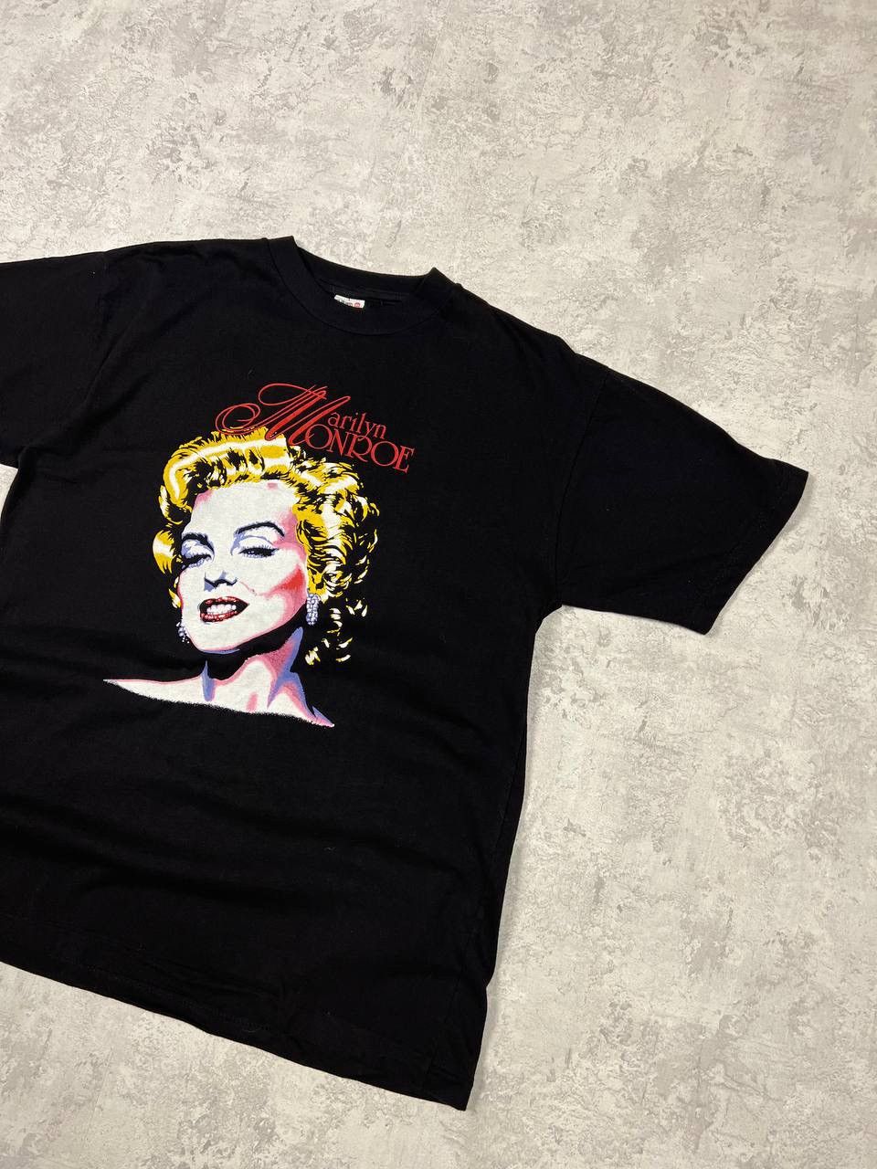 Vintage Vintage Marilyn Monroe T-Shirt Big Logo Size US L / EU 52-54 / 3 - 3 Thumbnail