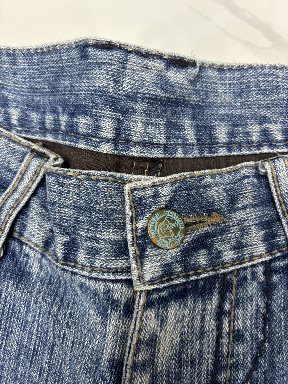 Acne Studios B-S RAW Acne Studios Style Baggy Jeans Distressed Denim Size US 31 - 8 Thumbnail