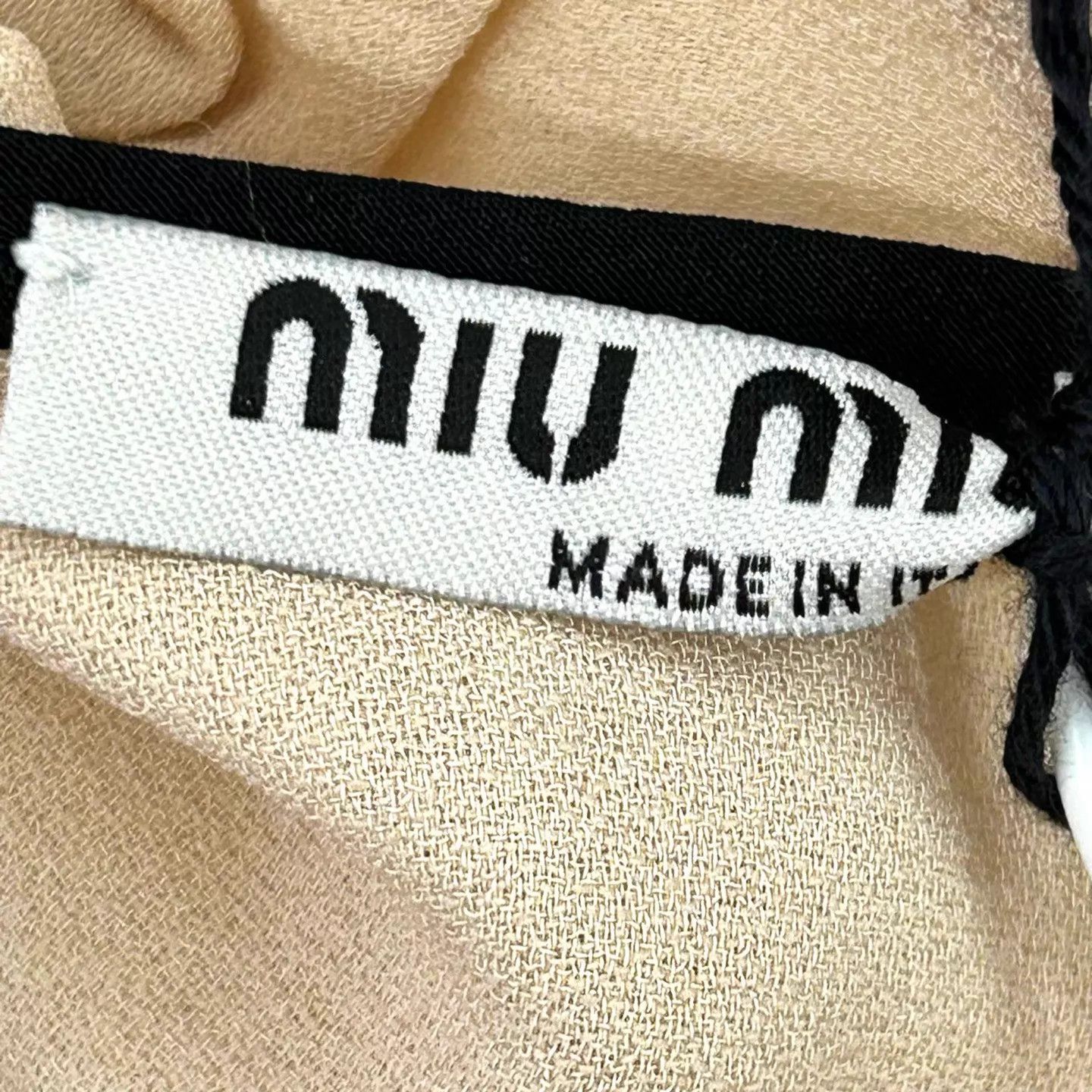 Miu Miu MIUMIU Women's Sleeveless Lace Blouse Beige Size XS / US 0-2 / IT 36-38 - 3 Thumbnail
