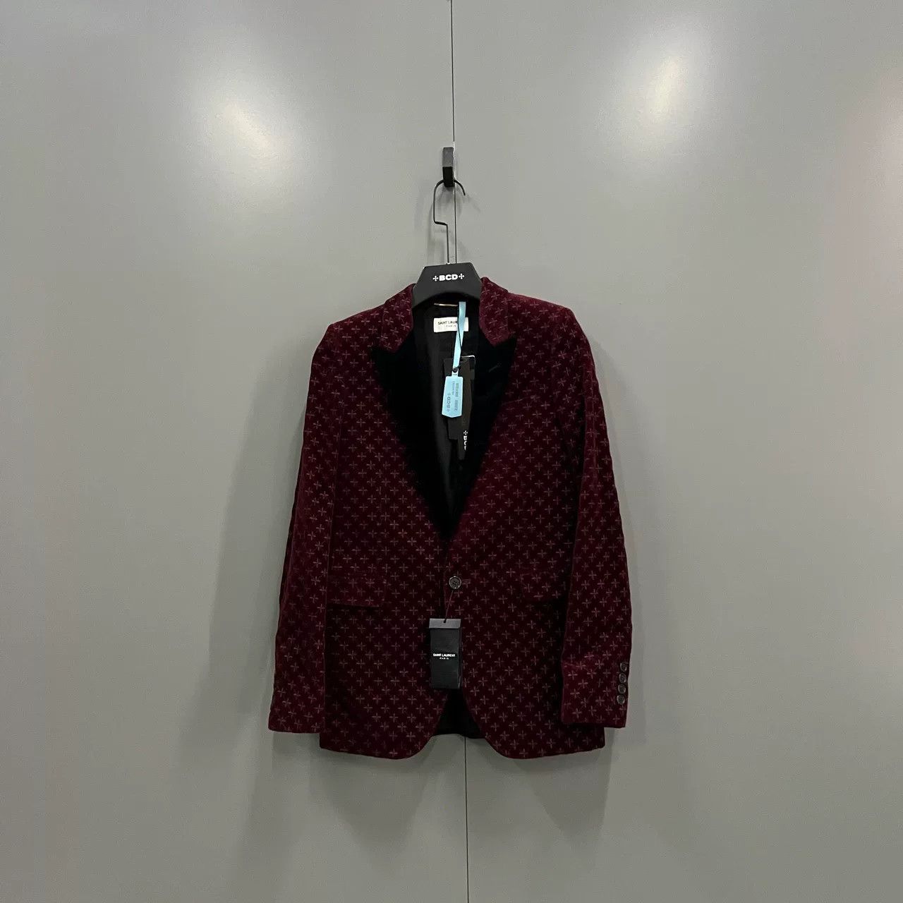 Saint Laurent Paris Burgundy Saint Laurent Velvet Blazer Size XXS / US 00 / IT 34 - 1 Thumbnail