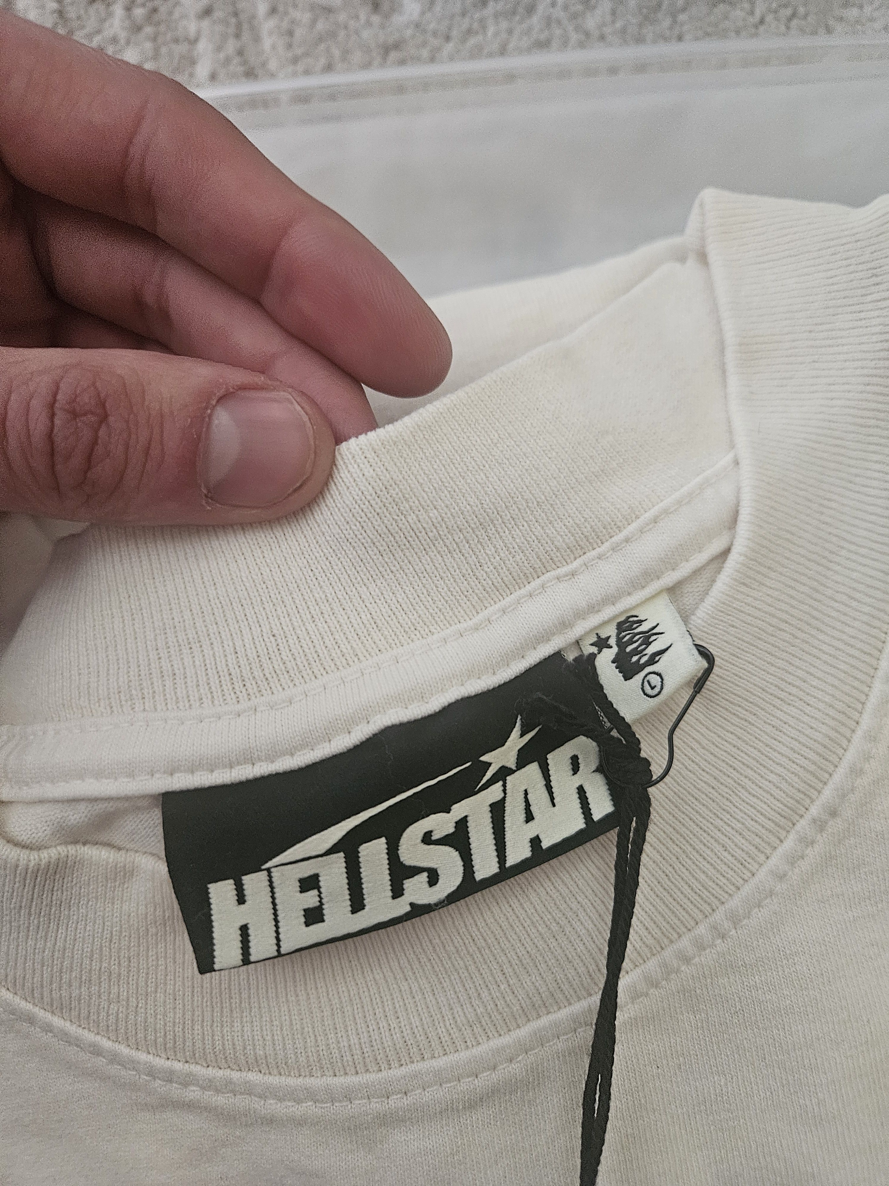 HELLSTAR Tribal Classic Logo White T Shirt Size US L / EU 52-54 / 3 - 5 Thumbnail