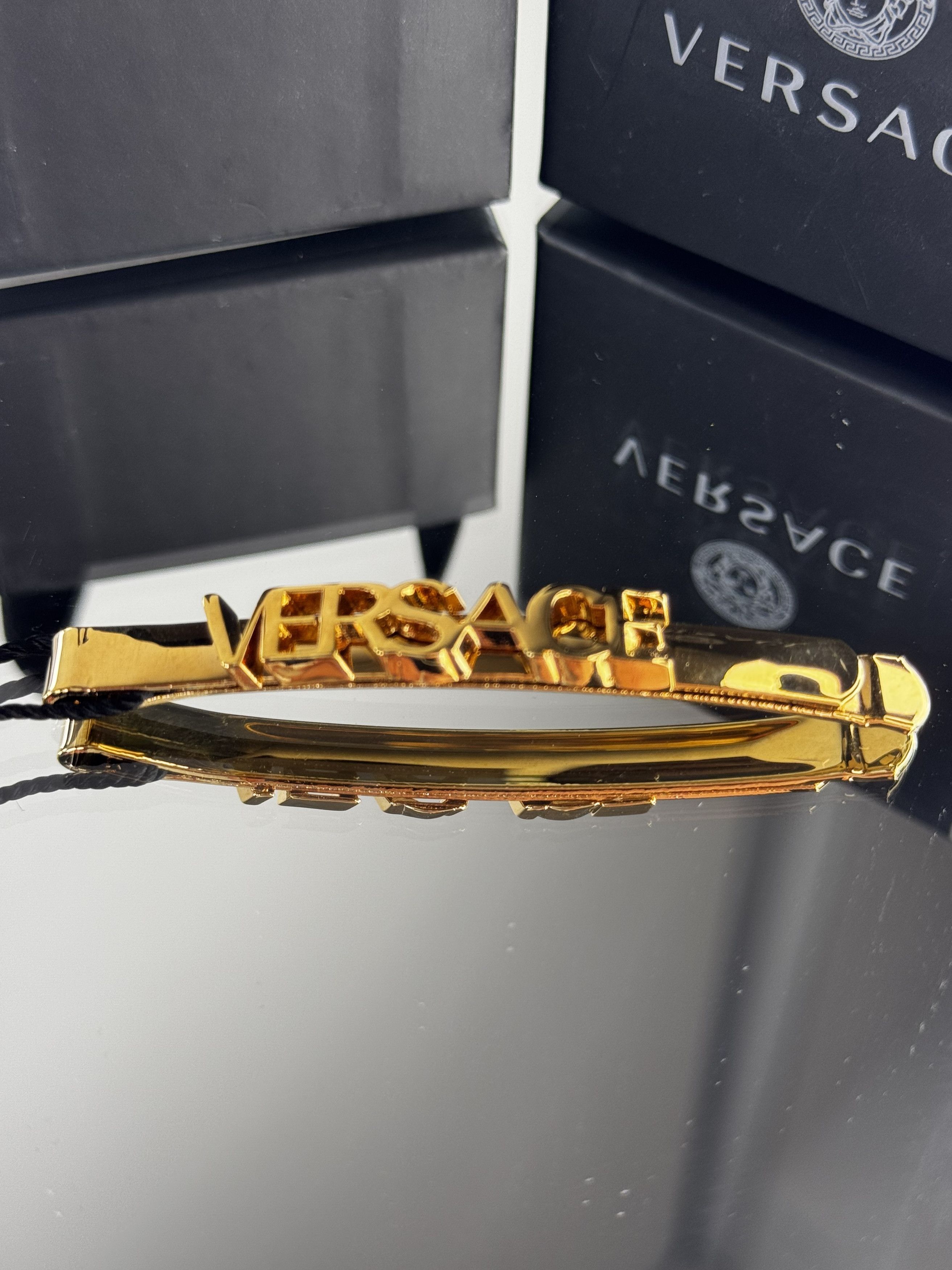 Versace Tribute Medusa Hair Clip Size ONE SIZE - 11 Thumbnail
