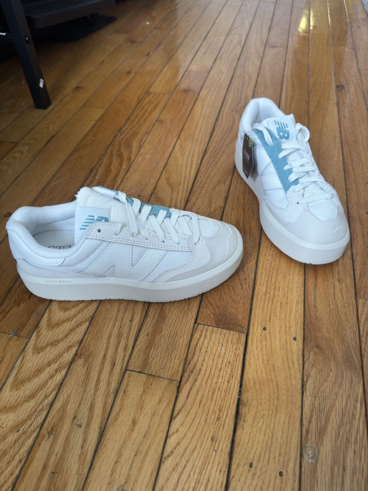 New Balance New Balance 302 Sea Salt Faded Teal Turtledove Size US 7.5 / IT 37.5 - 2 Thumbnail