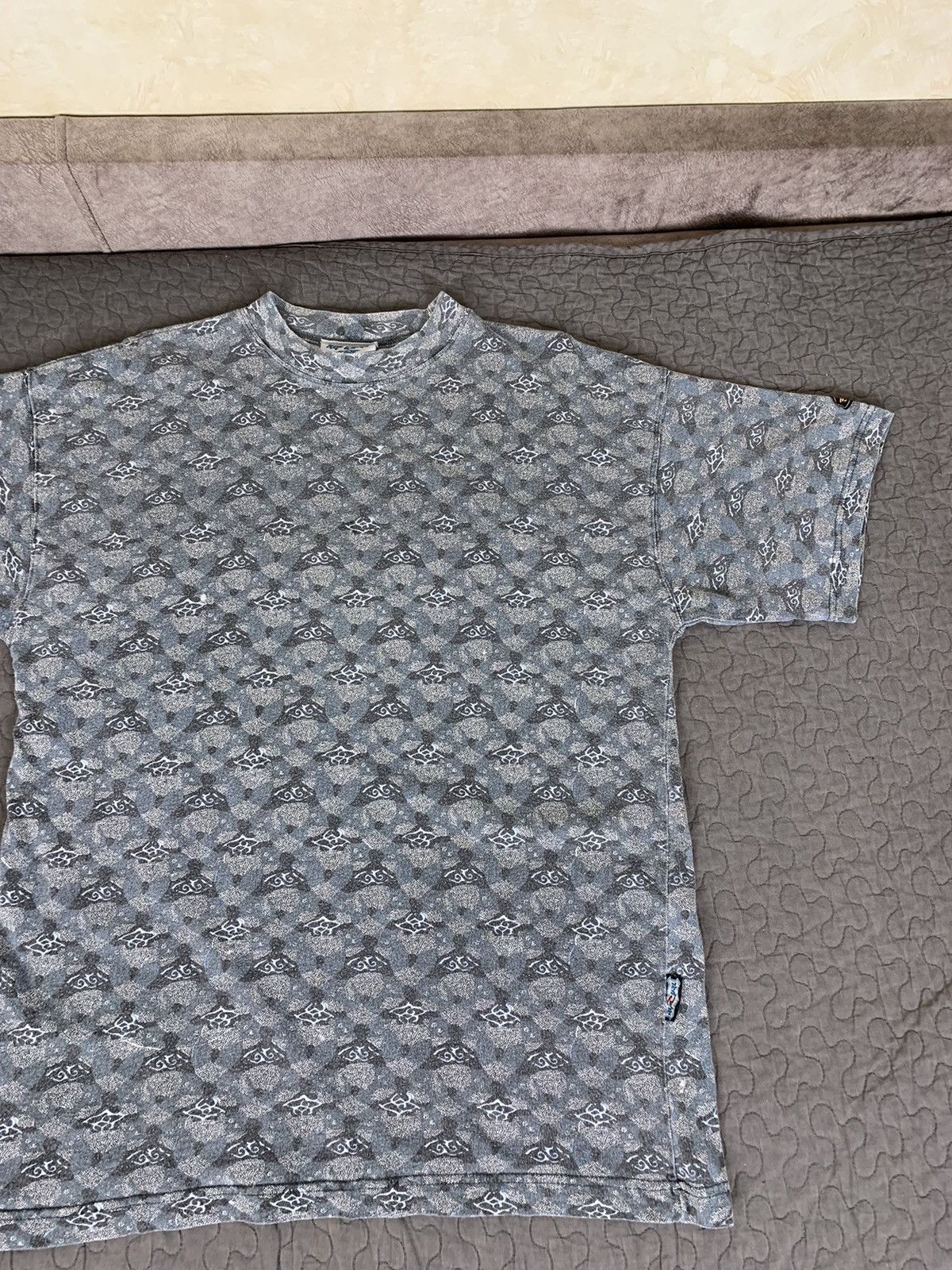Rip Curl × Vintage Vintage Rip Curl T-shirt Size US L / EU 52-54 / 3 - 10 Thumbnail