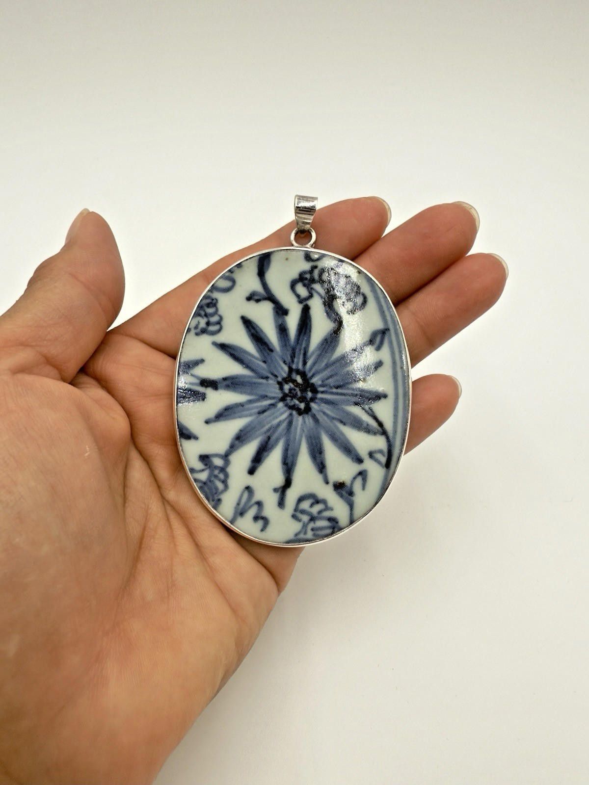 Other Ming Dynasty Porcelain Pendant in Sterling with 925 chain Size ONE SIZE - 1 Thumbnail