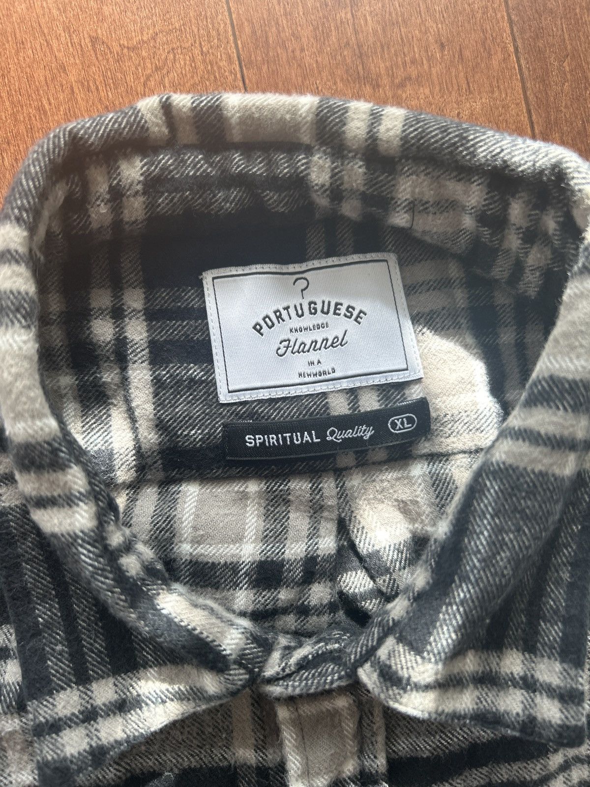 Portuguese Flannel Flannel button up shirt from Portuguese Flannel size XL Size US XL / EU 56 / 4 - 5 Thumbnail