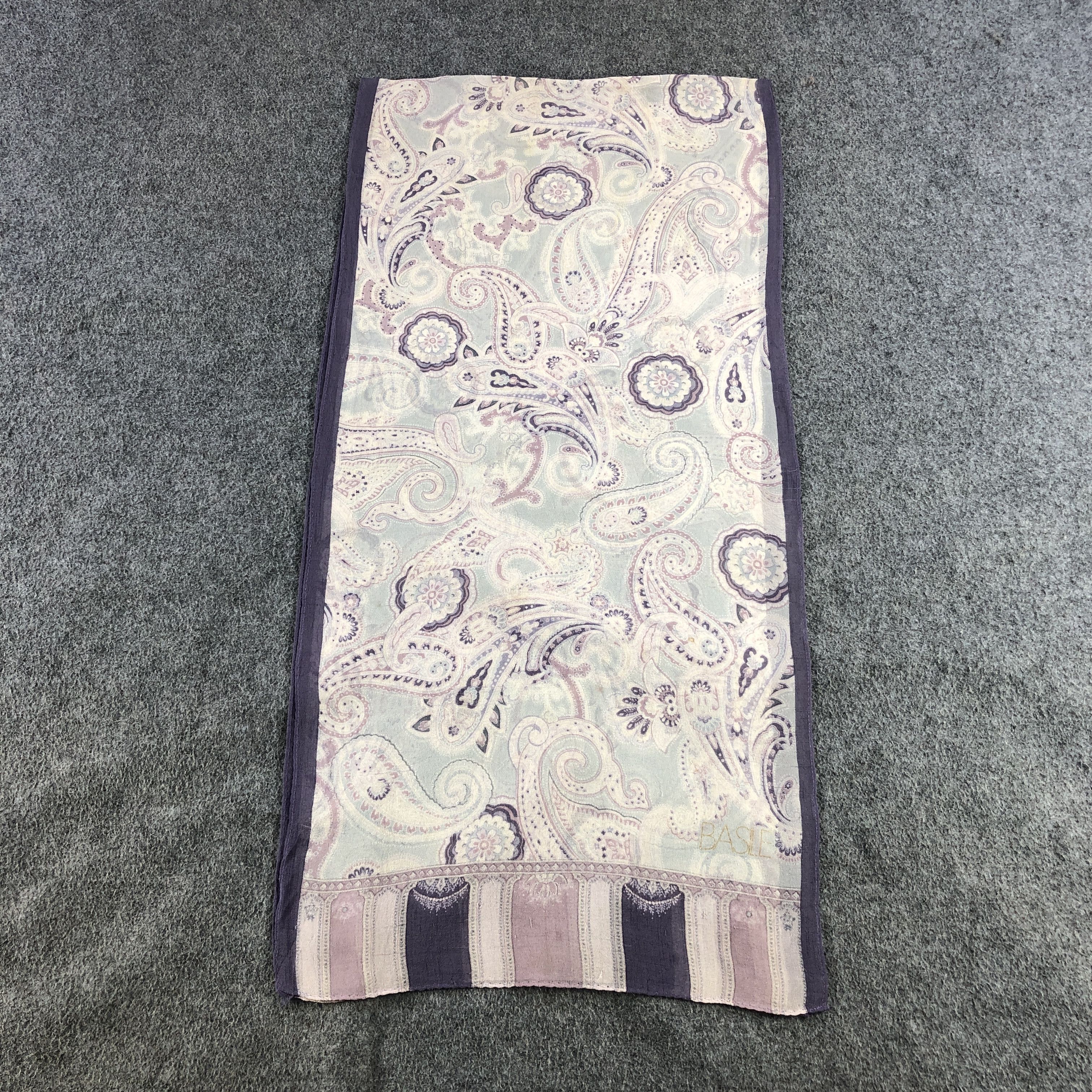 Vintage Basile Paisley Silk Stole Silk Scarf M1382 Size ONE SIZE - 2 Thumbnail