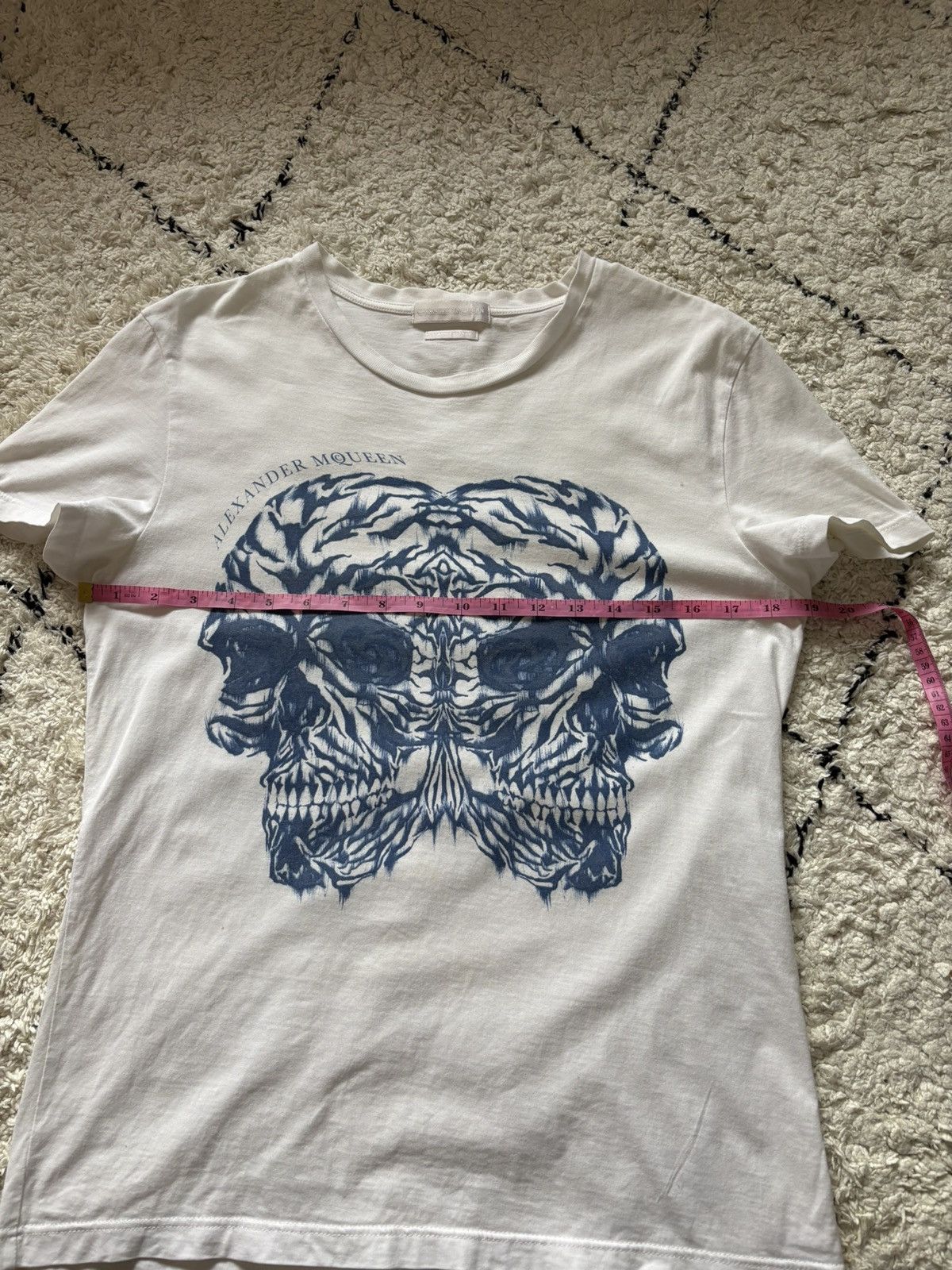 Alexander McQueen Alexander Mcqueen Skulls Logo Short Sleeve T-Shirt Size US S / EU 44-46 / 1 - 5 Thumbnail