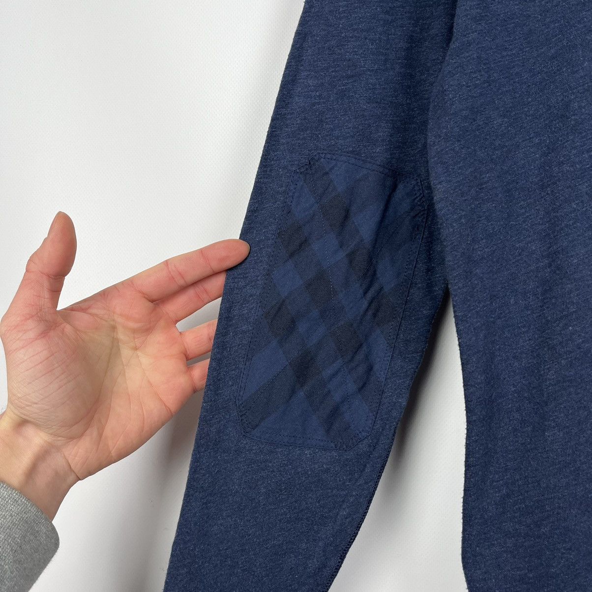 Burberry Luxury Burberry Brit Elbow Patch Checkered Sweater Size US M / EU 48-50 / 2 - 22 Thumbnail