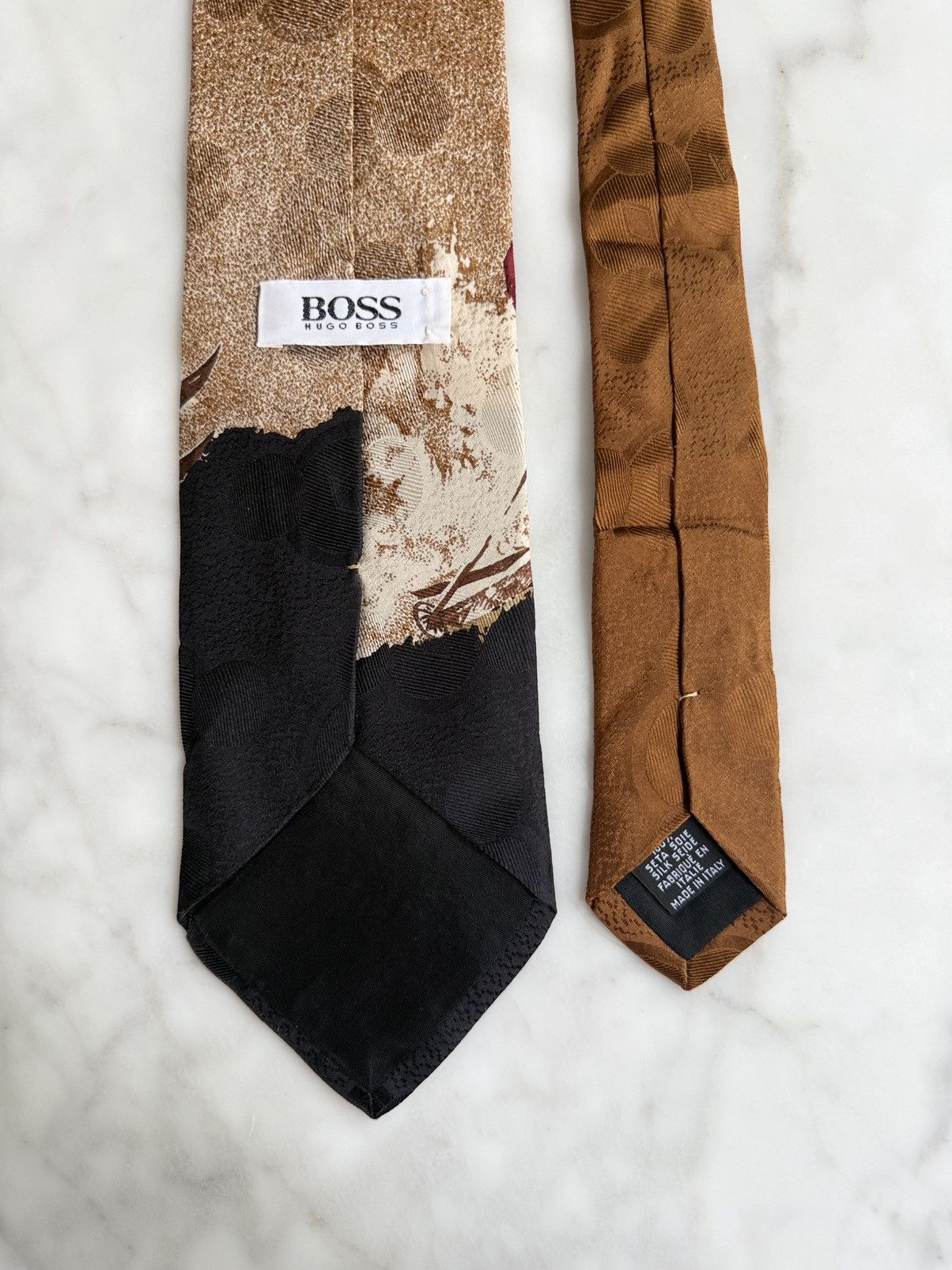 Hugo Boss Vintage Hugo Boss Skiing Tie Tan Novelty Print 100% Silk Size ONE SIZE - 4 Thumbnail