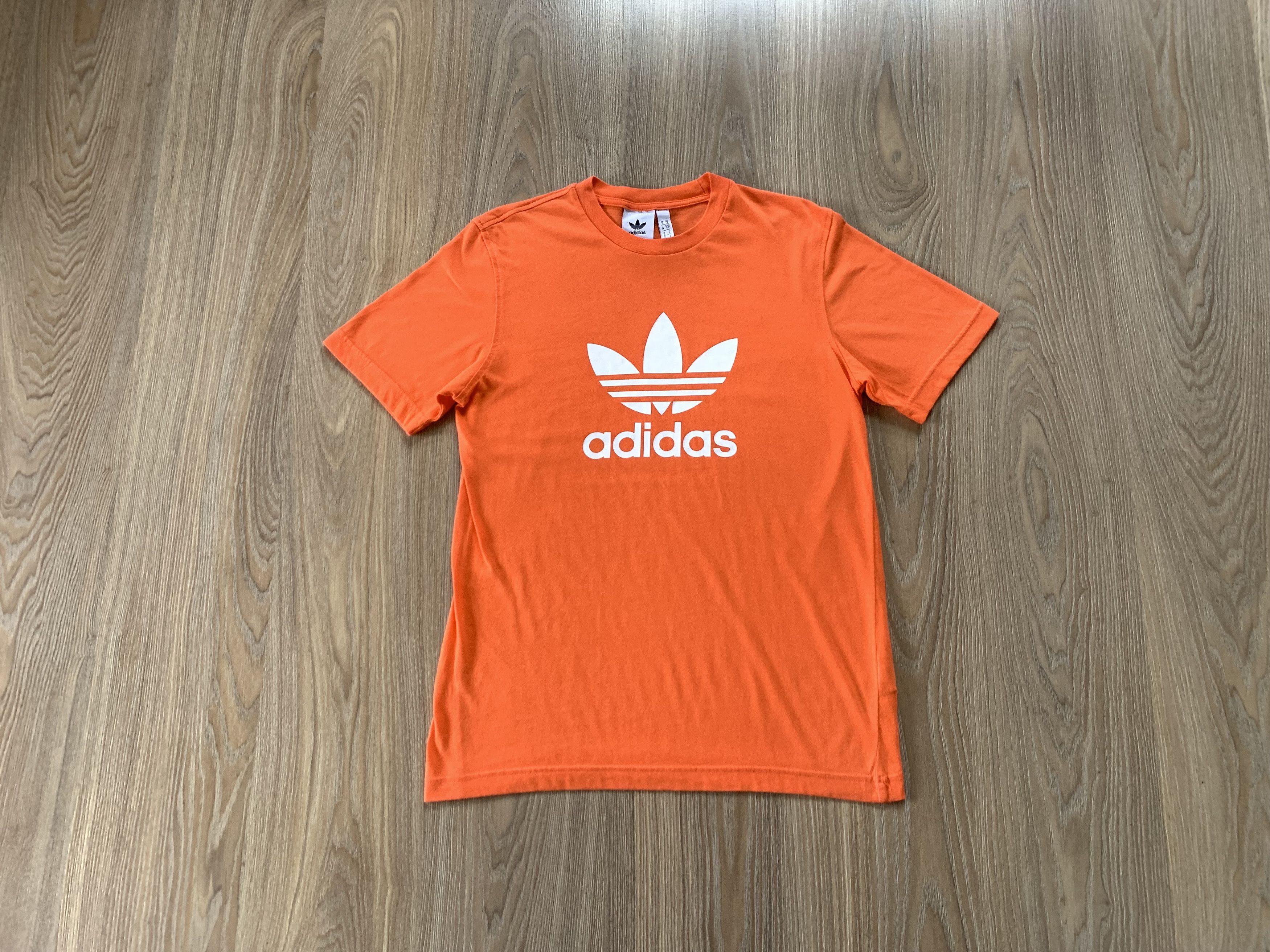 Adidas Adidas Womens Big Logo Light Orange T Shirt Size S / US 4 / IT 40 - 1 Thumbnail