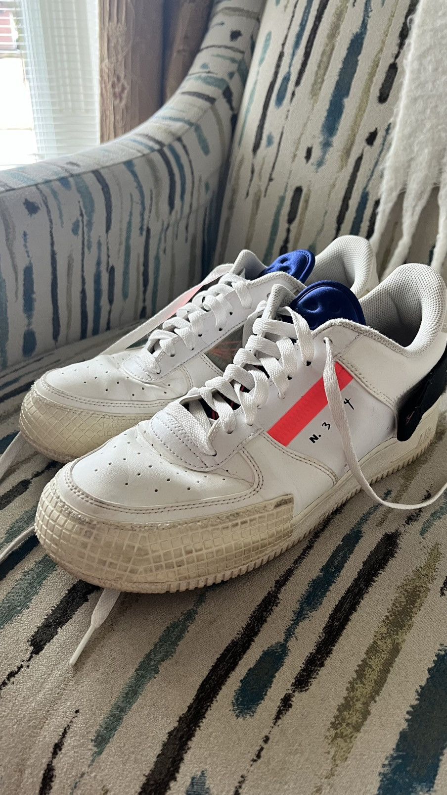 Nike Nike N354’s Size US 10 / EU 43 - 3 Thumbnail