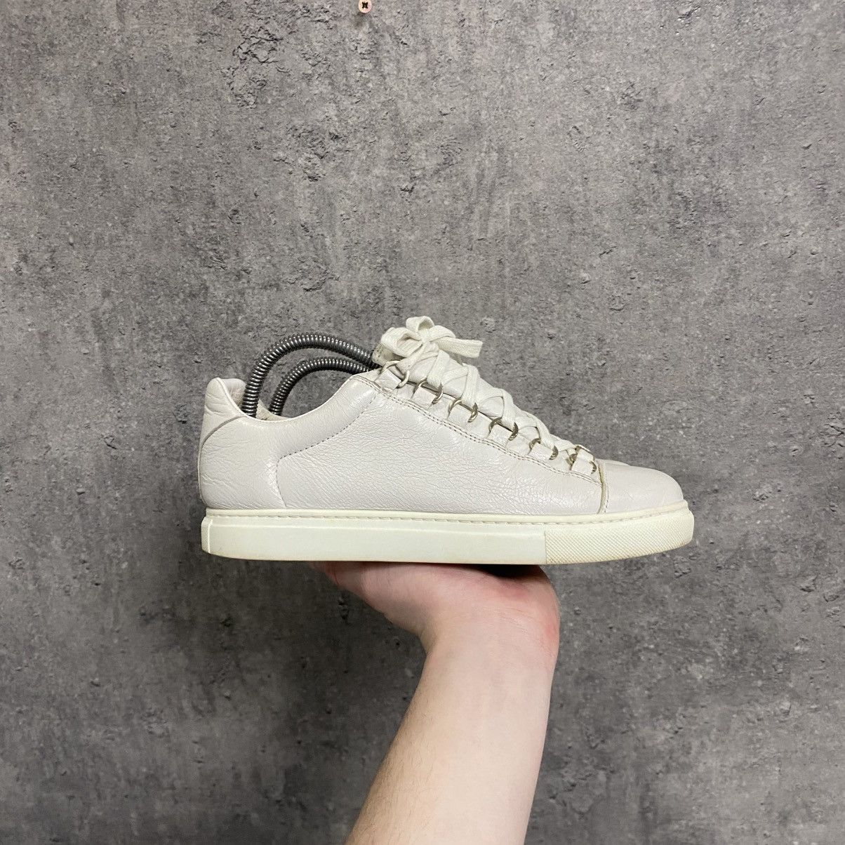 Balenciaga Balenciaga Arena Low Top White Leather Shoes With Box Luxury Size US 5.5 / EU 38 - 3 Thumbnail