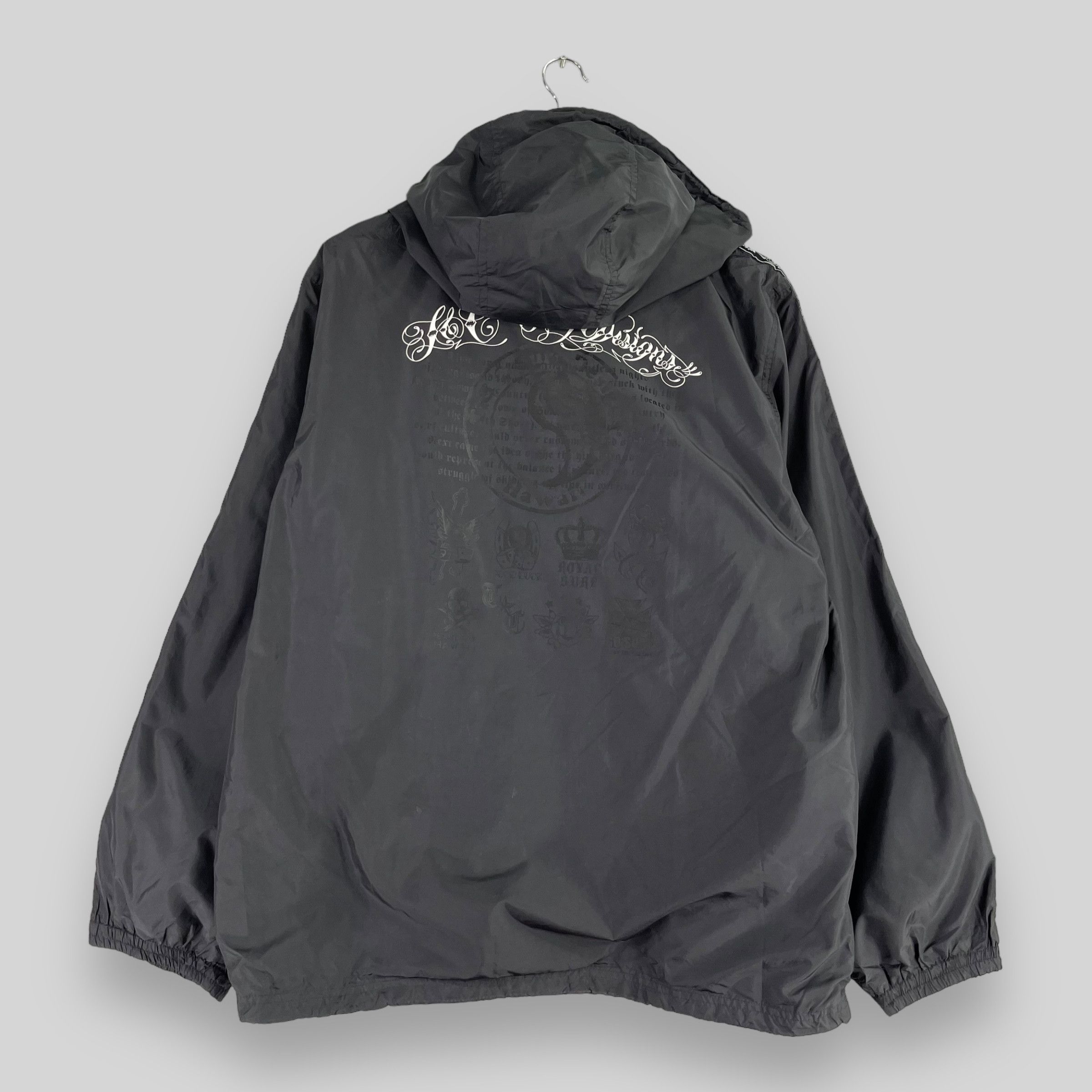 Vintage Vintage 1990s T&C Surf Back Hit Side Tape Windbreaker Size US XL / EU 56 / 4 - 1 Thumbnail