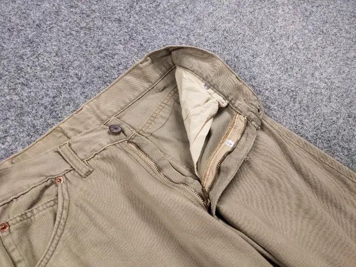 Levi's Vintage Levi's 646 0419 Big E Orange Tag Beige Jenas Pants Size US 30 / EU 46 - 13 Thumbnail