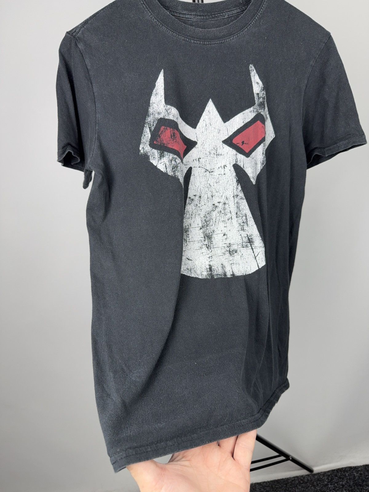 DC Comics DC Comic Men's Batman Movie Bane Mask T-Shirt, Black Size US M / EU 48-50 / 2 - 3 Thumbnail