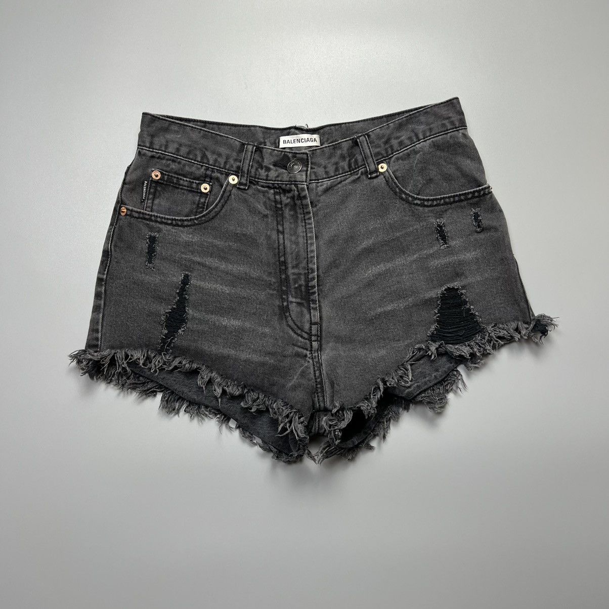 Balenciaga × Designer Balenciaga - Rubber Logo Destroyed Mini - Short Size 28" / US 6 / IT 42 - 1 Thumbnail