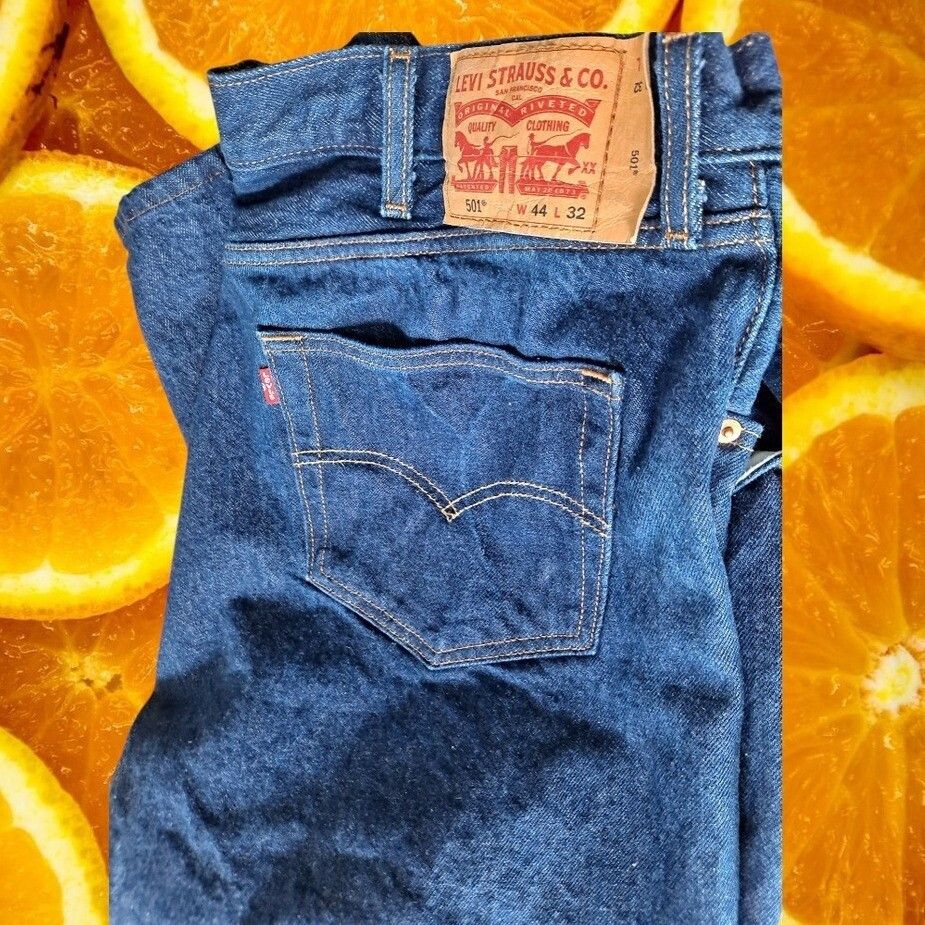 Levi's Levi's 501 Jeans Button Fly Straight Leg Denim Pants W44 L32 Size US 44 / EU 60 - 1 Thumbnail