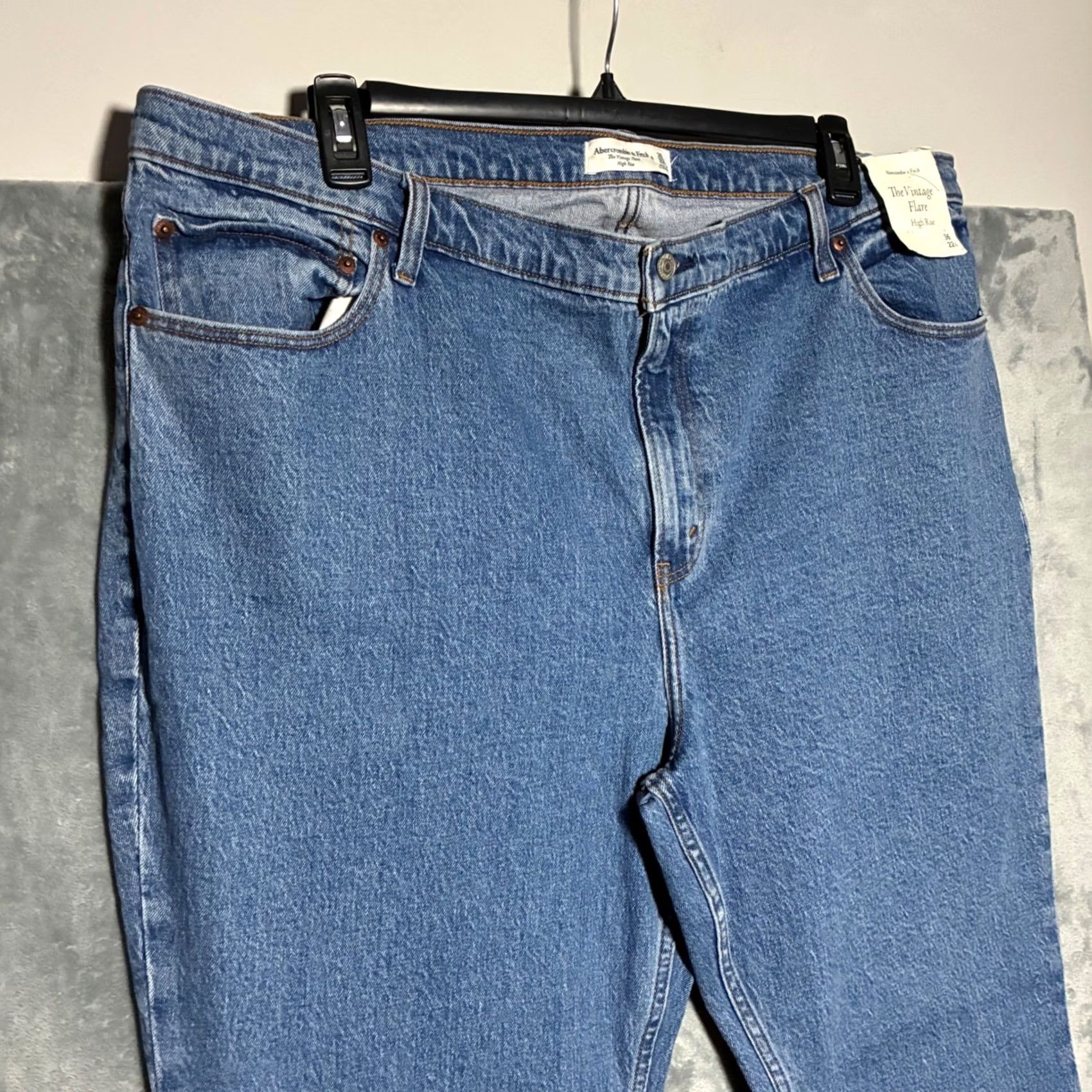 Abercrombie & Fitch NWT Abercrombie & Fitch Vintage Flare Jeans Women High Rise Blue 22S Size 40" / US 18 - 3 Thumbnail