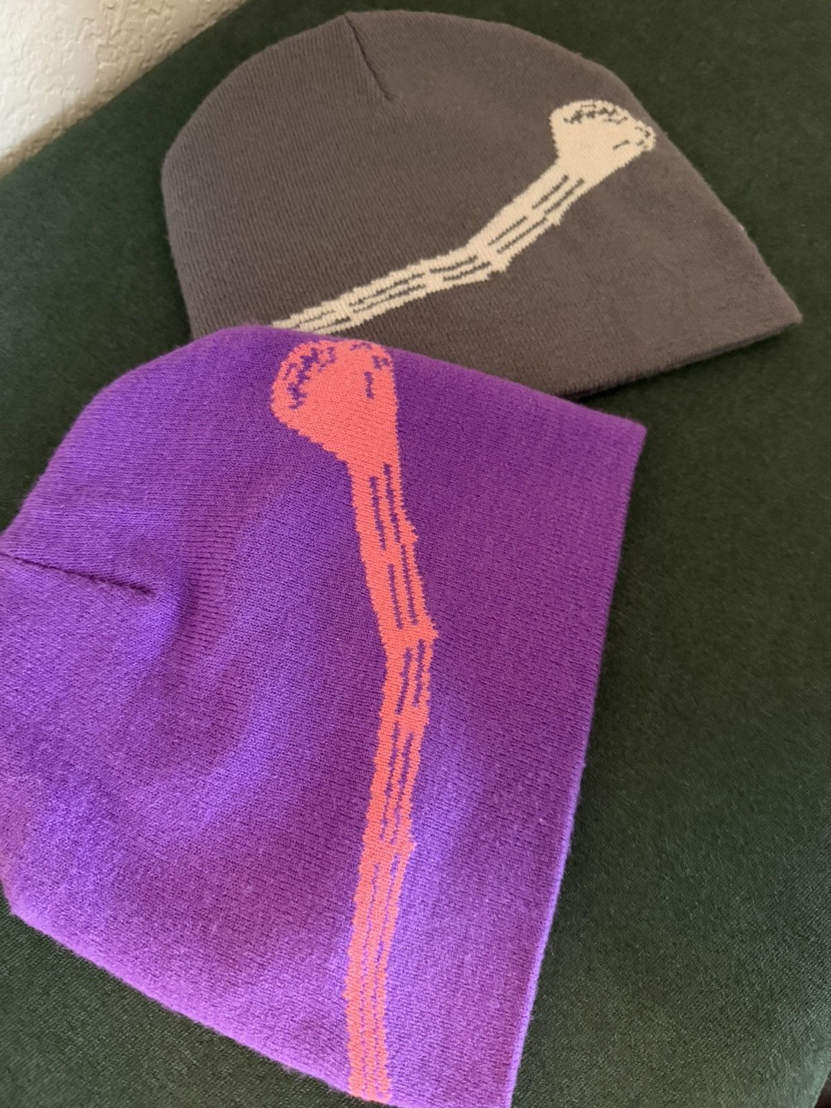 Other V2N Beanie Size ONE SIZE - 6 Thumbnail