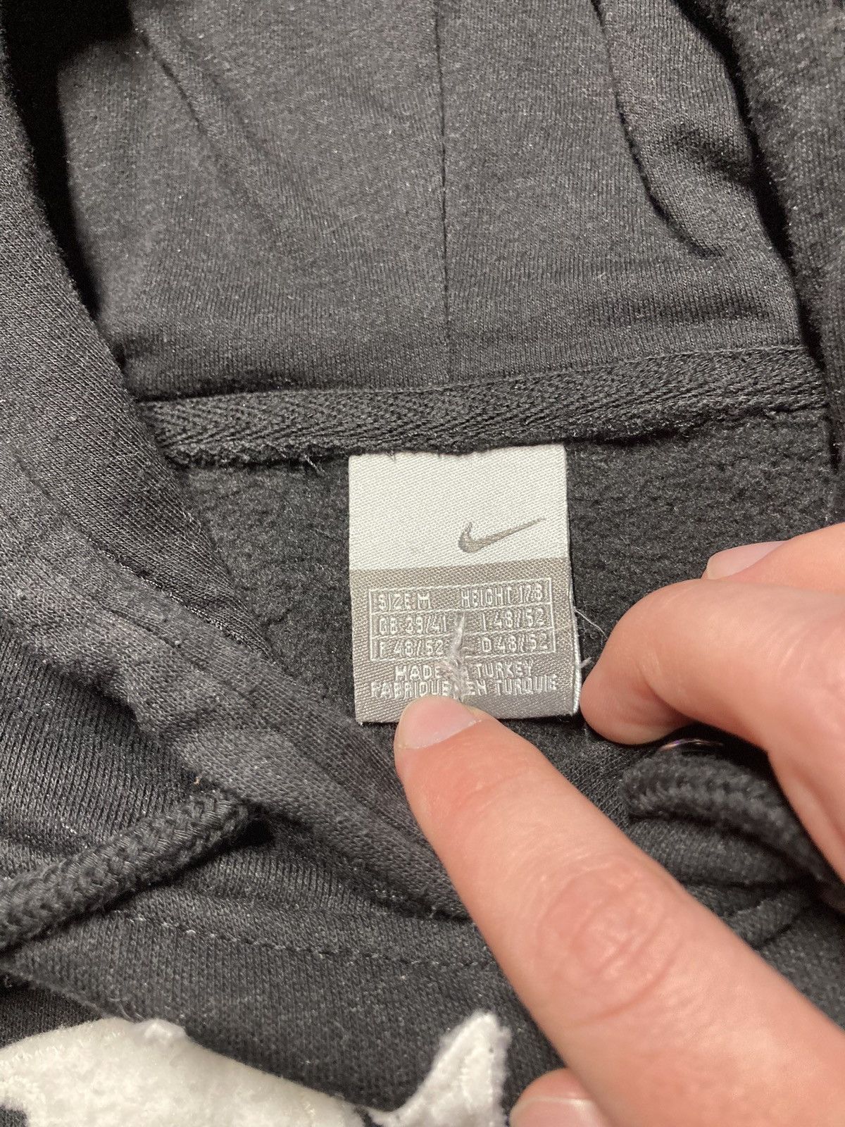 Nike × Vintage ⛩️nike hoodie custom fleece vintage y2k center big logo Size US M / EU 48-50 / 2 - 5 Thumbnail