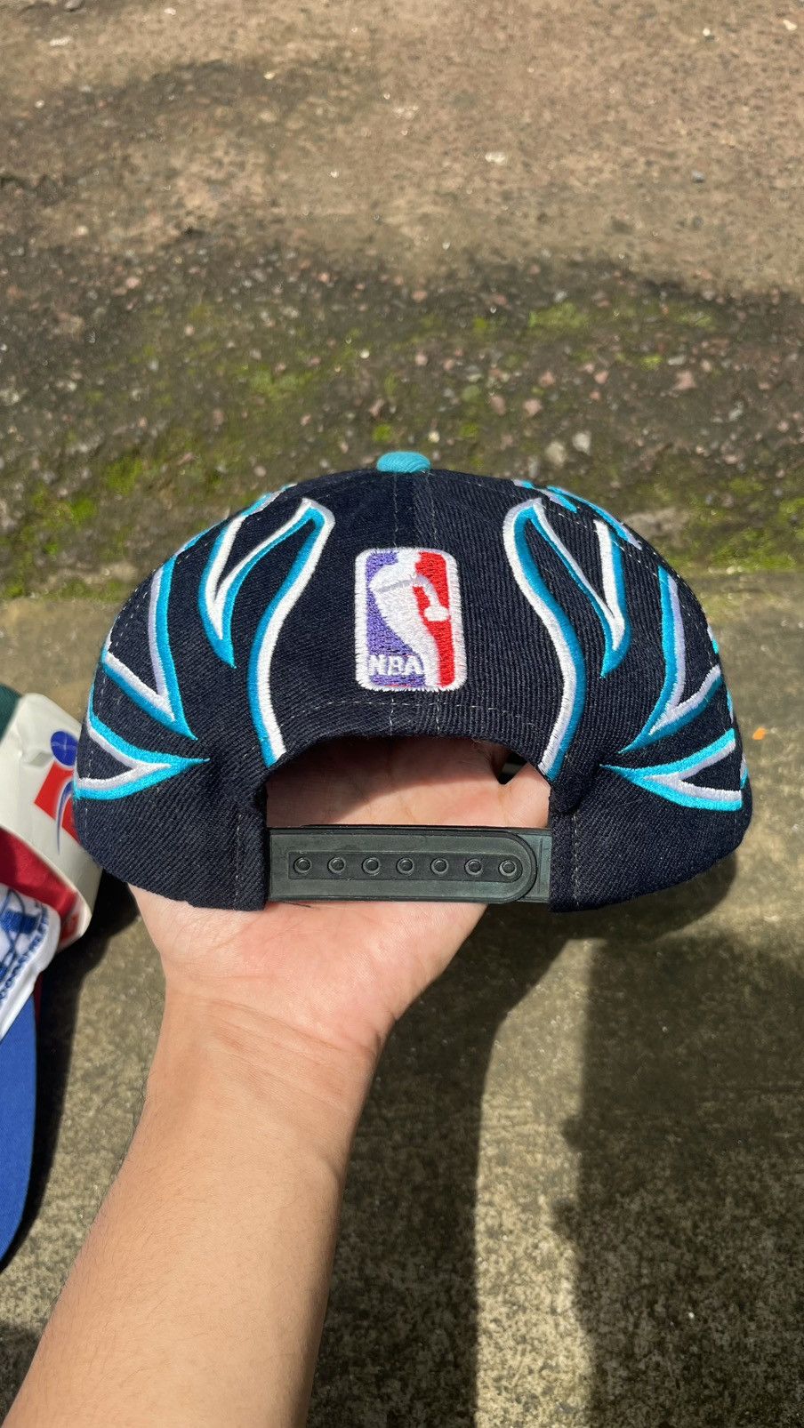 NBA CHARLOTTE HORNETS Size ONE SIZE - 2 Thumbnail