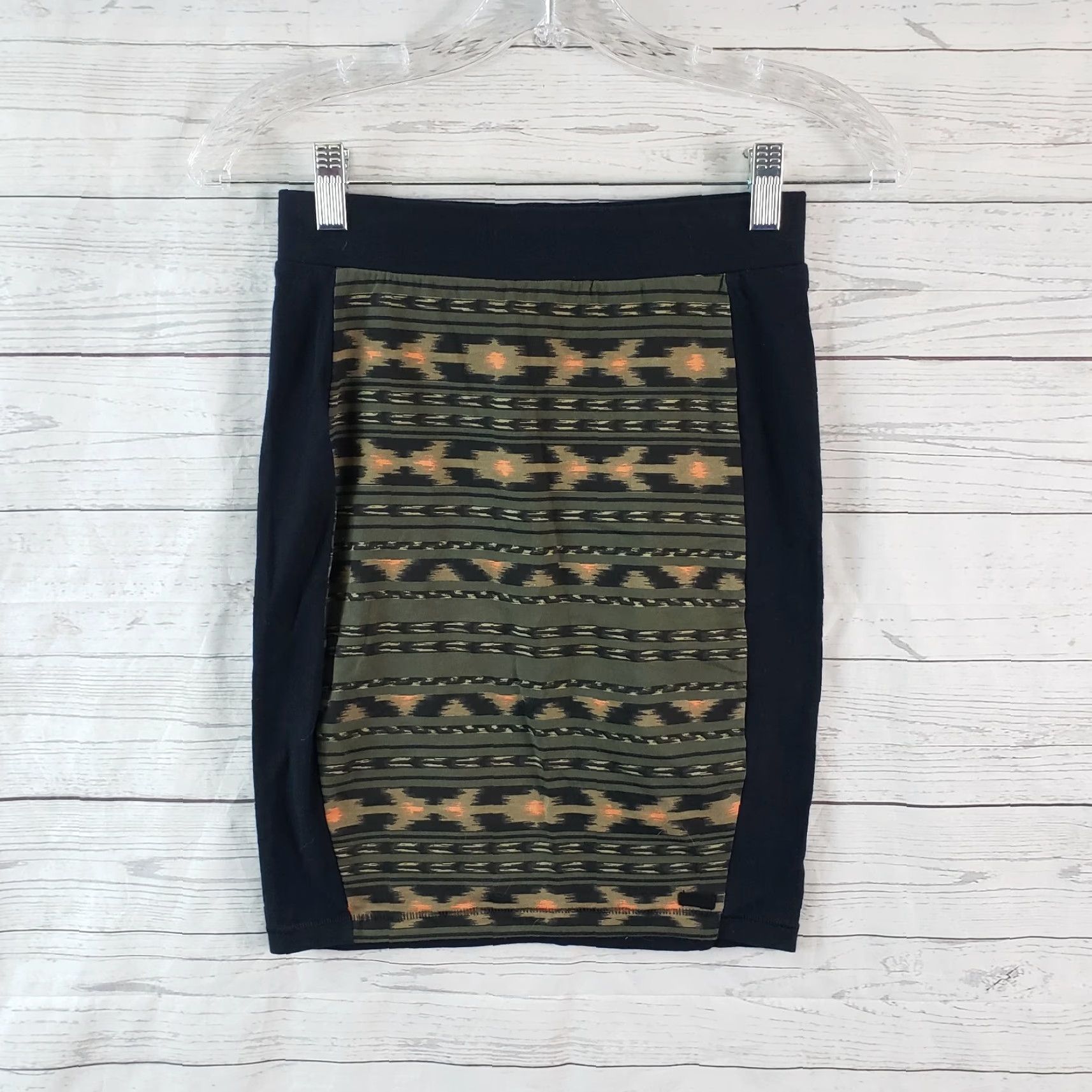 Obey OBEY Womens Pencil Skirt Sz S Black Green Pull On Cotton Blend Straight & Pencil Casual Slim Fit Women Short Skirt Mens? Wait. Size 28" / US 6 / IT 42 - 2 Thumbnail
