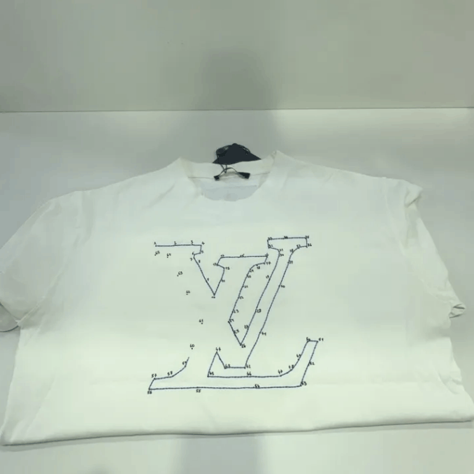 Louis Vuitton Louis Vuitton Short-sleeve T-shirt Size US XL / EU 56 / 4 - 6 Thumbnail