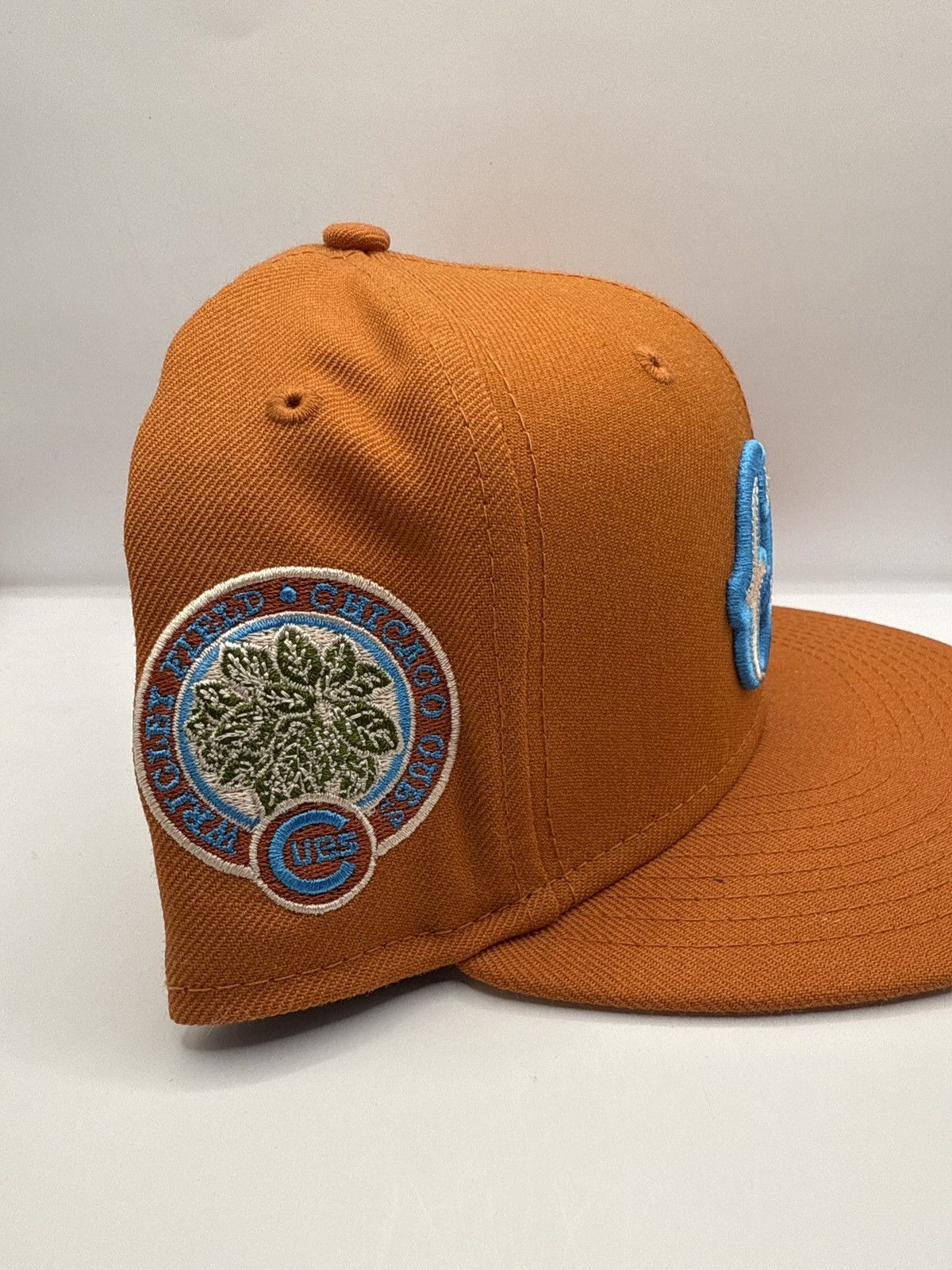 Hat Club Burdeens Chicago cubs script size 7 1/8 Size ONE SIZE - 2 Thumbnail
